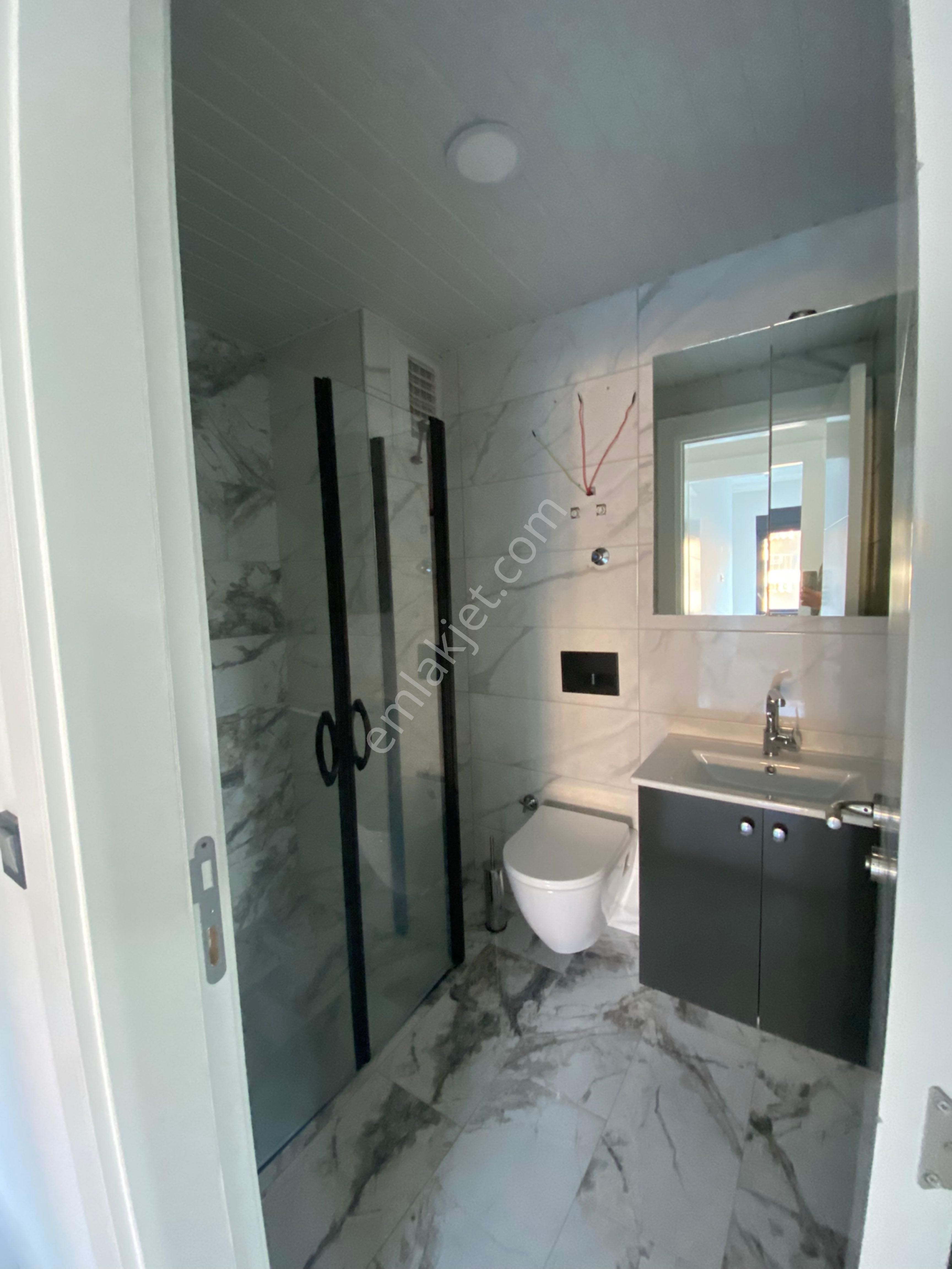 Alanya Oba'da Merkezi Konumda, Havuzlu Sitede Masrafsız 2+1 - Görsel 14