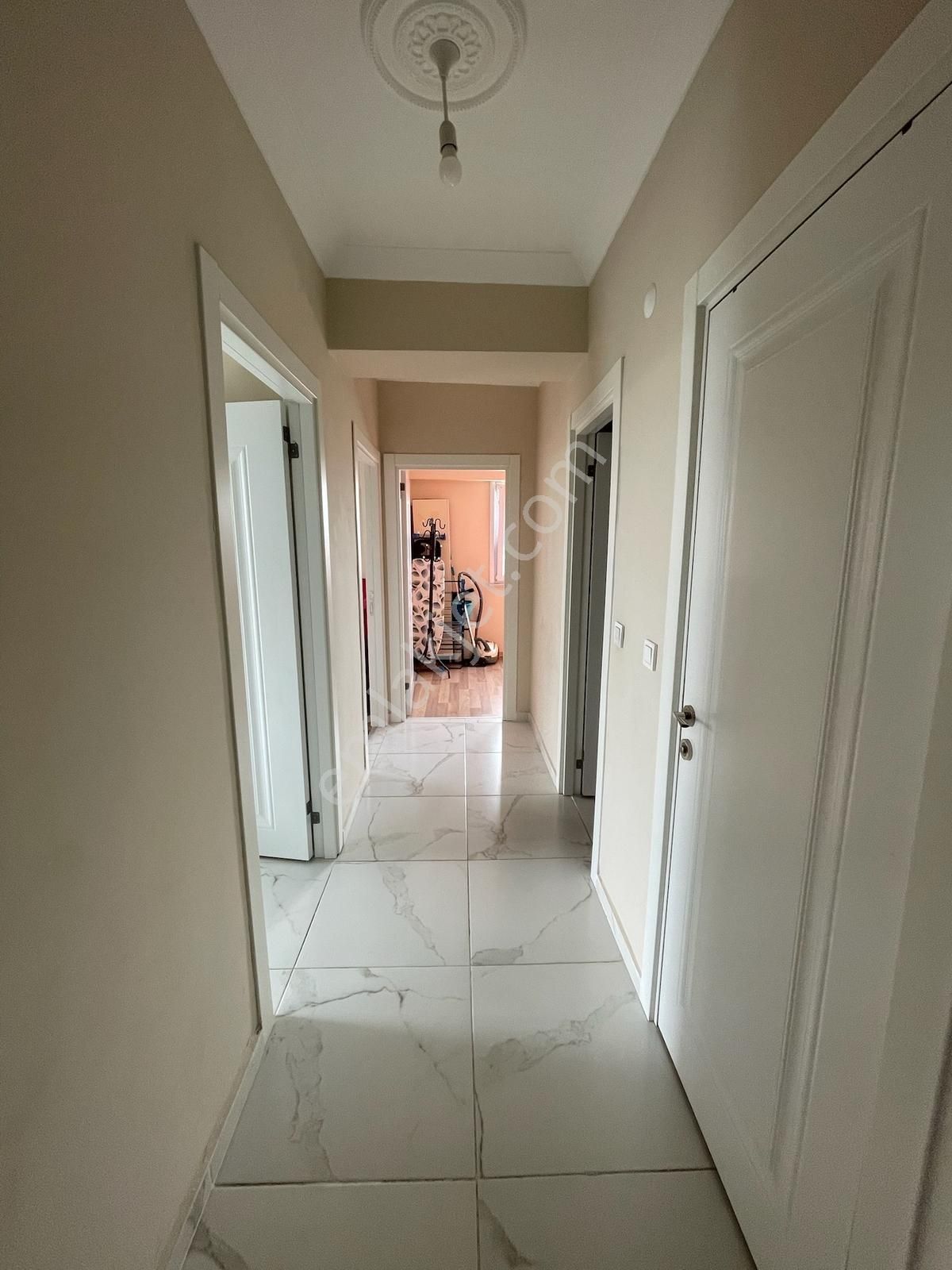 Koru Emlak'tan Net 85m² Eşyalı Kiralık Lüks Geniş Daire - Görsel 19