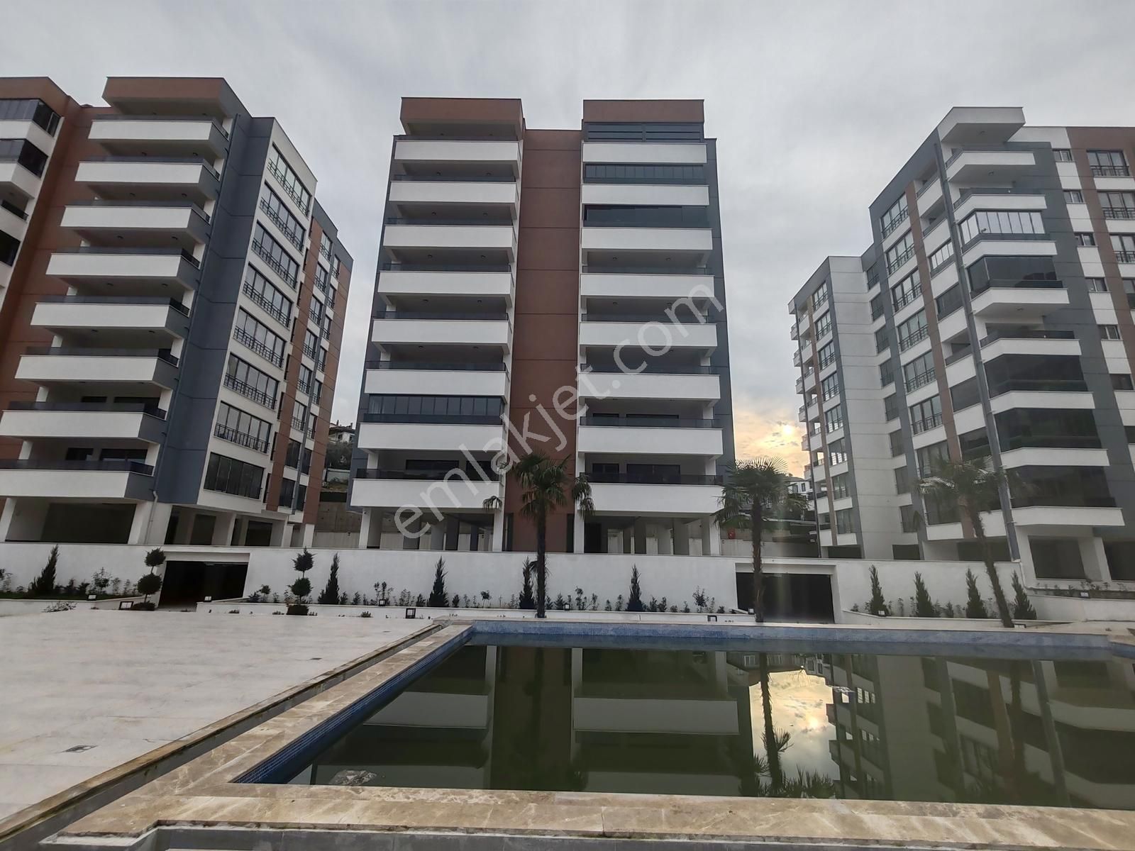 Mudanya Biaport 3+1 157 M2 Geniş Arakat Harika Lokasyon