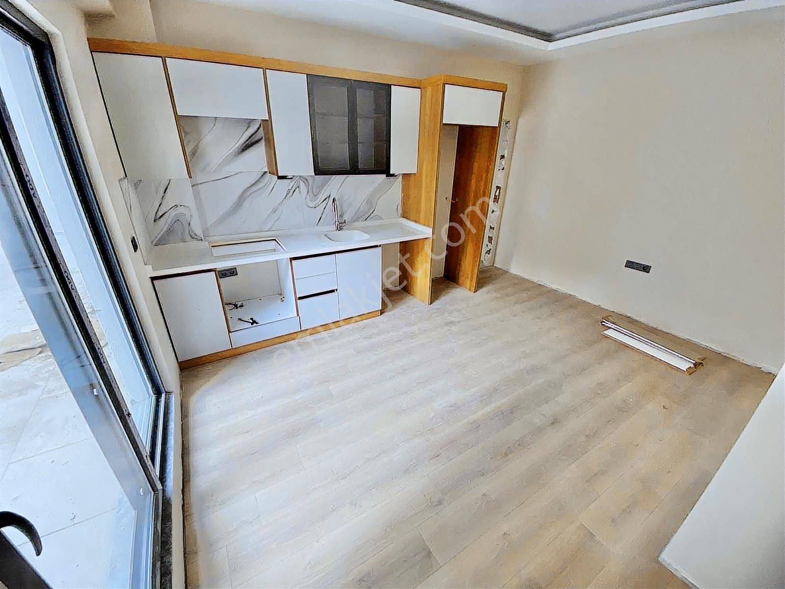 ꔪyalçından ▀tuzcumuratta Kapalı Otoparklı Sıfır Geniş 1+1daire - Görsel 12