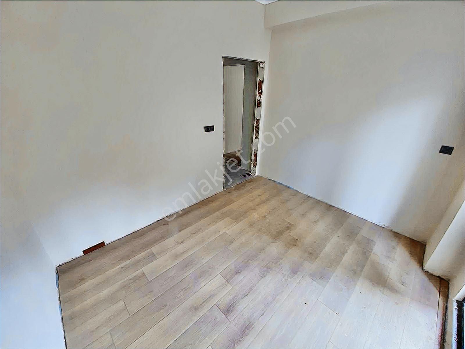 ꔪyalçından ▀tuzcumuratta Kapalı Otoparklı Sıfır Geniş 1+1daire - Görsel 8