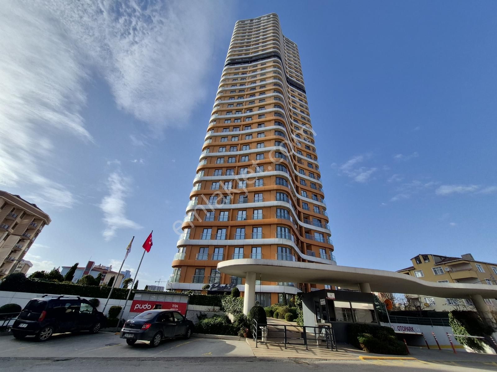 Kartal Park34 Sitesinde 3+1 Satılık Geniş Boş Daire - Görsel 18