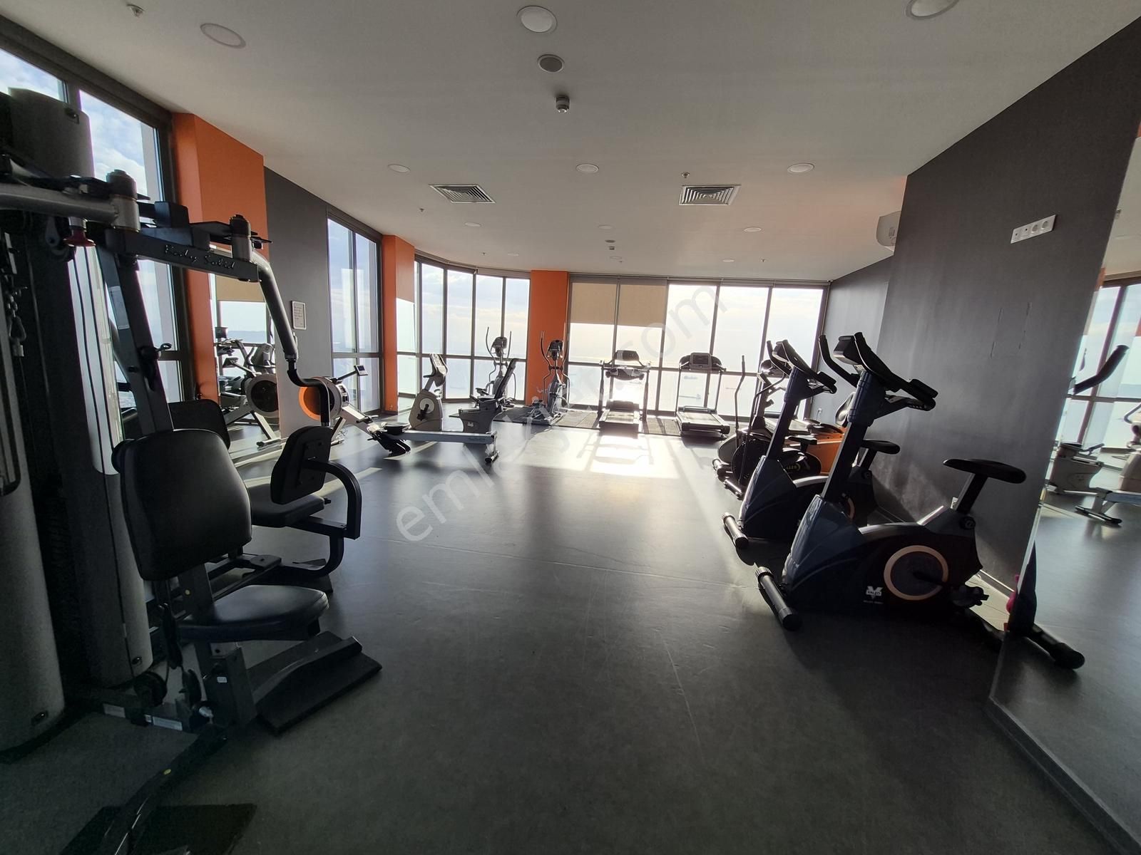 Kartal Park34 Sitesinde 3+1 Satılık Geniş Boş Daire - Görsel 12