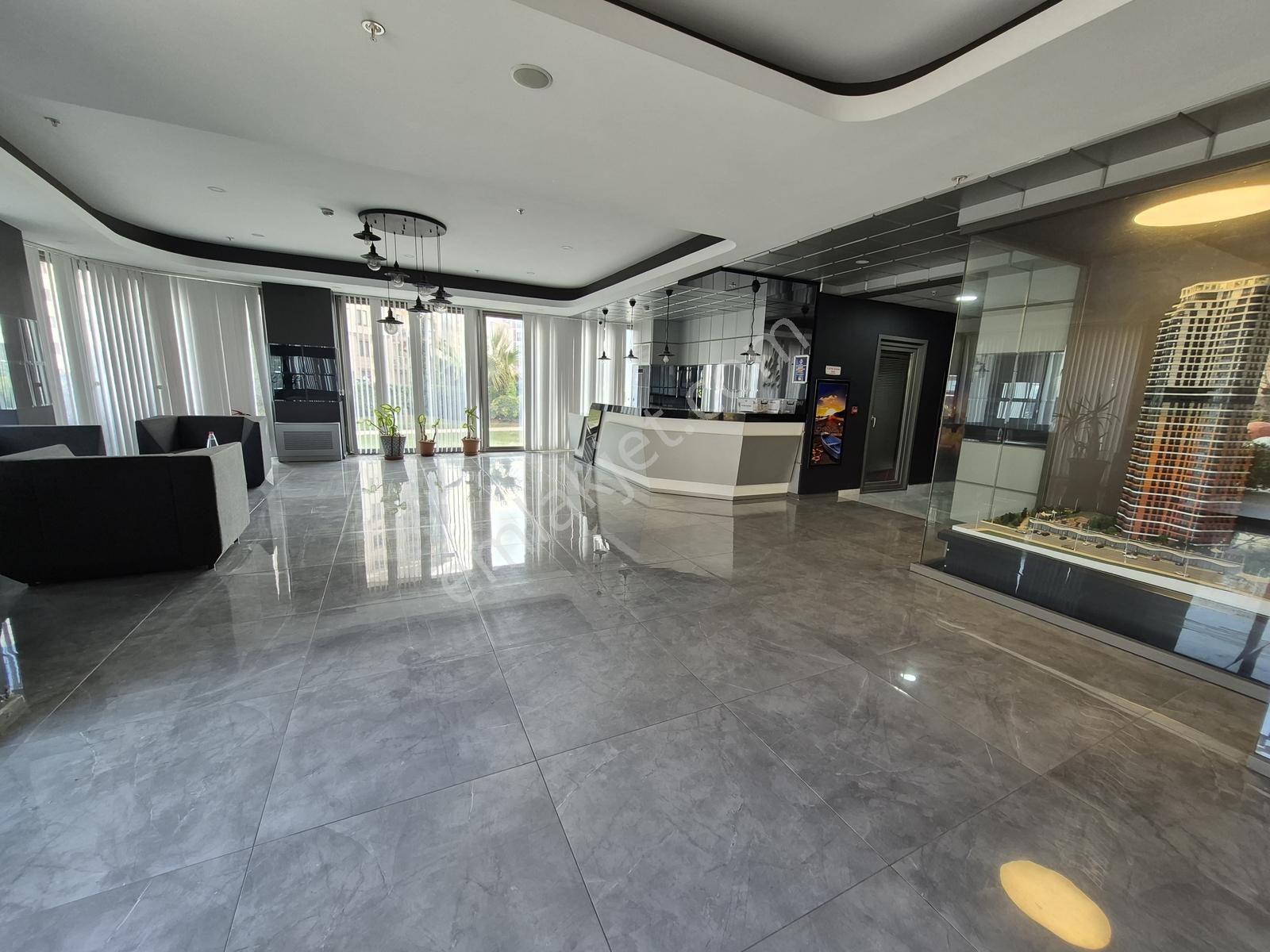 Kartal Park34 Sitesinde 3+1 Satılık Geniş Boş Daire - Görsel 28