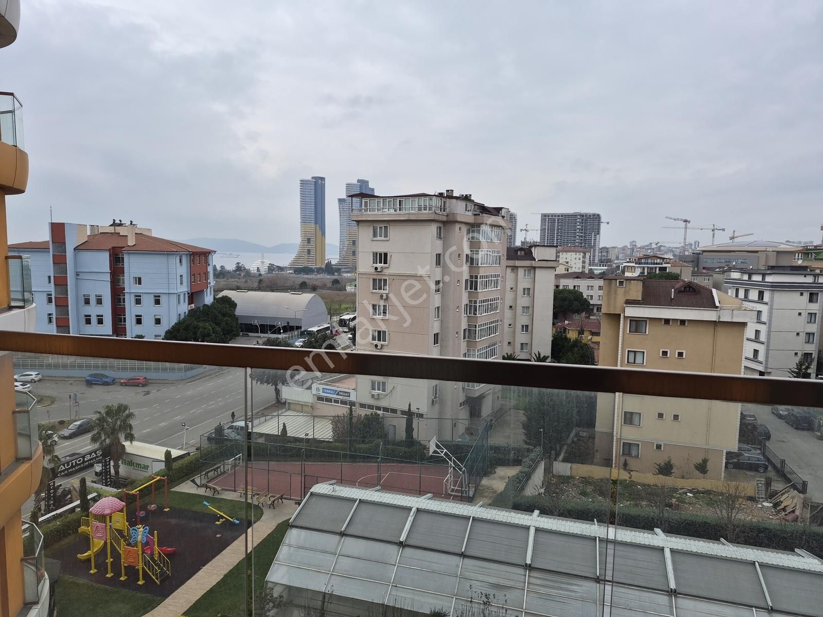 Kartal Park34 Sitesinde 3+1 Satılık Geniş Boş Daire - Görsel 5