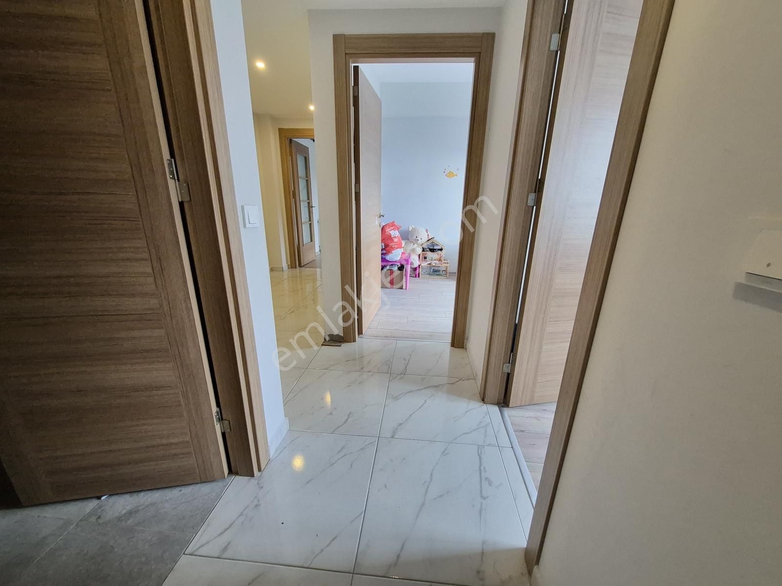 Manzara Kartal Sitesinde 5+2 Kiralık Boş Bahçe Dubleksi - Görsel 5