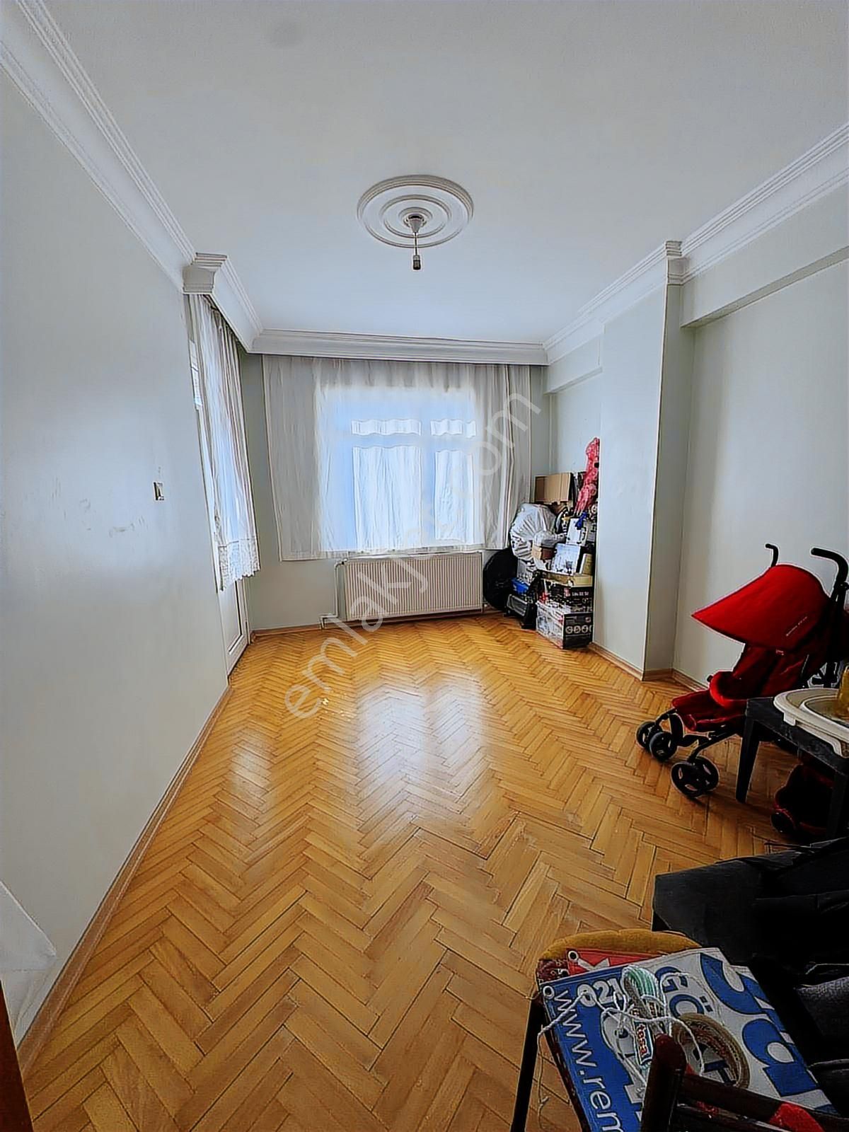 Pendik Çamçeşmede Cadde Üzeri Satılık 2+1 Daire - Görsel 12