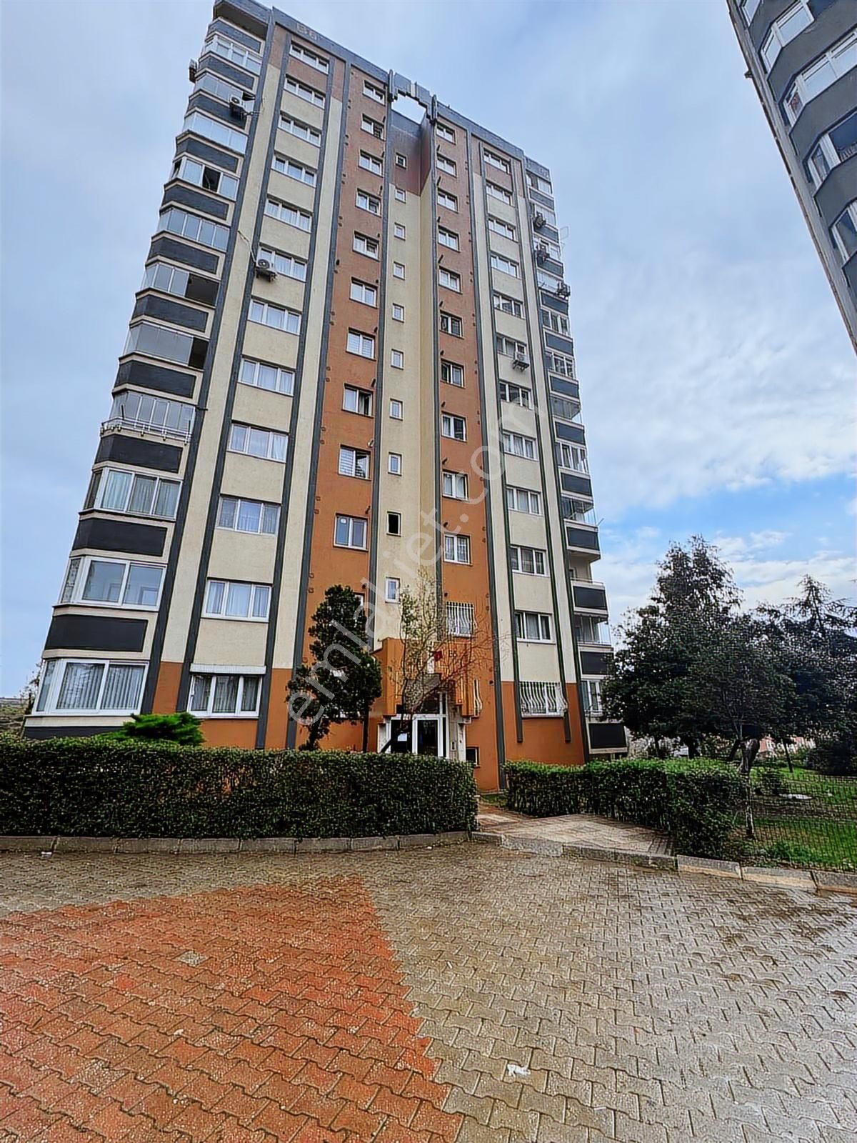 Başak Mh Ihlamur Park Sitesi 4. Etap 87 M2 2+1 Satılık Daire