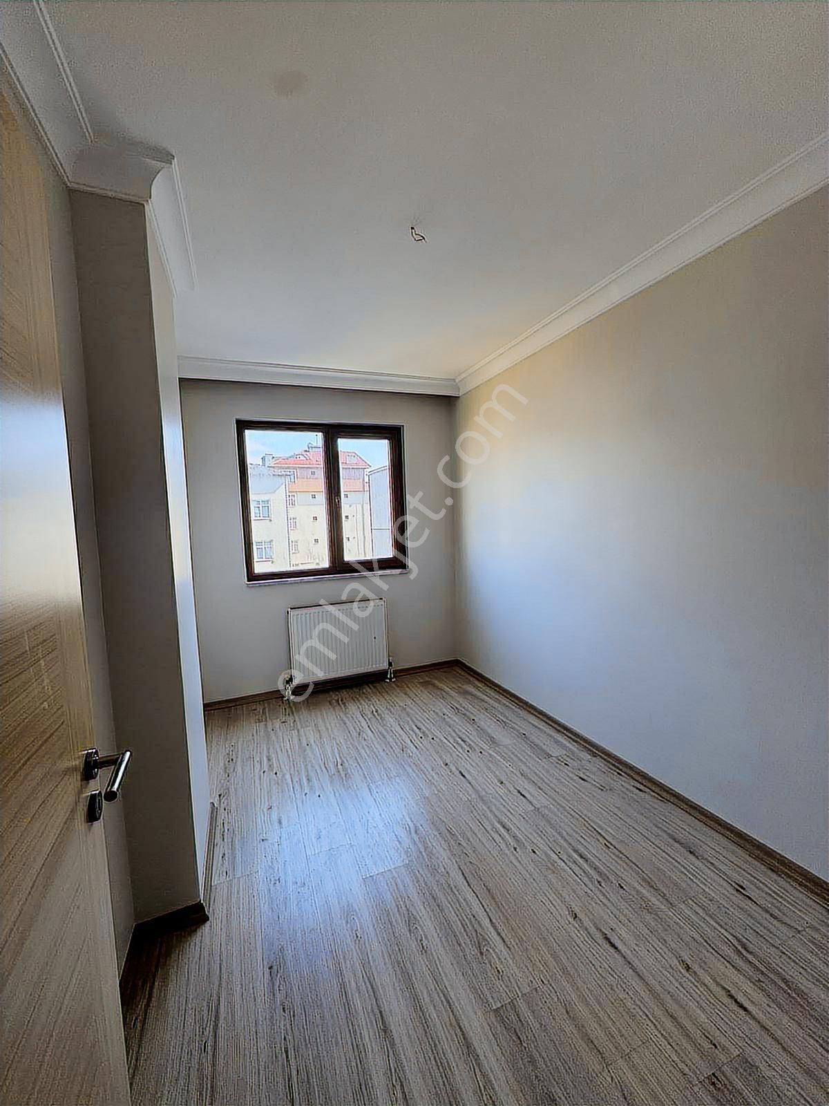 Çamçeşme De Boş Satılık 2+1 Daıre - Görsel 6