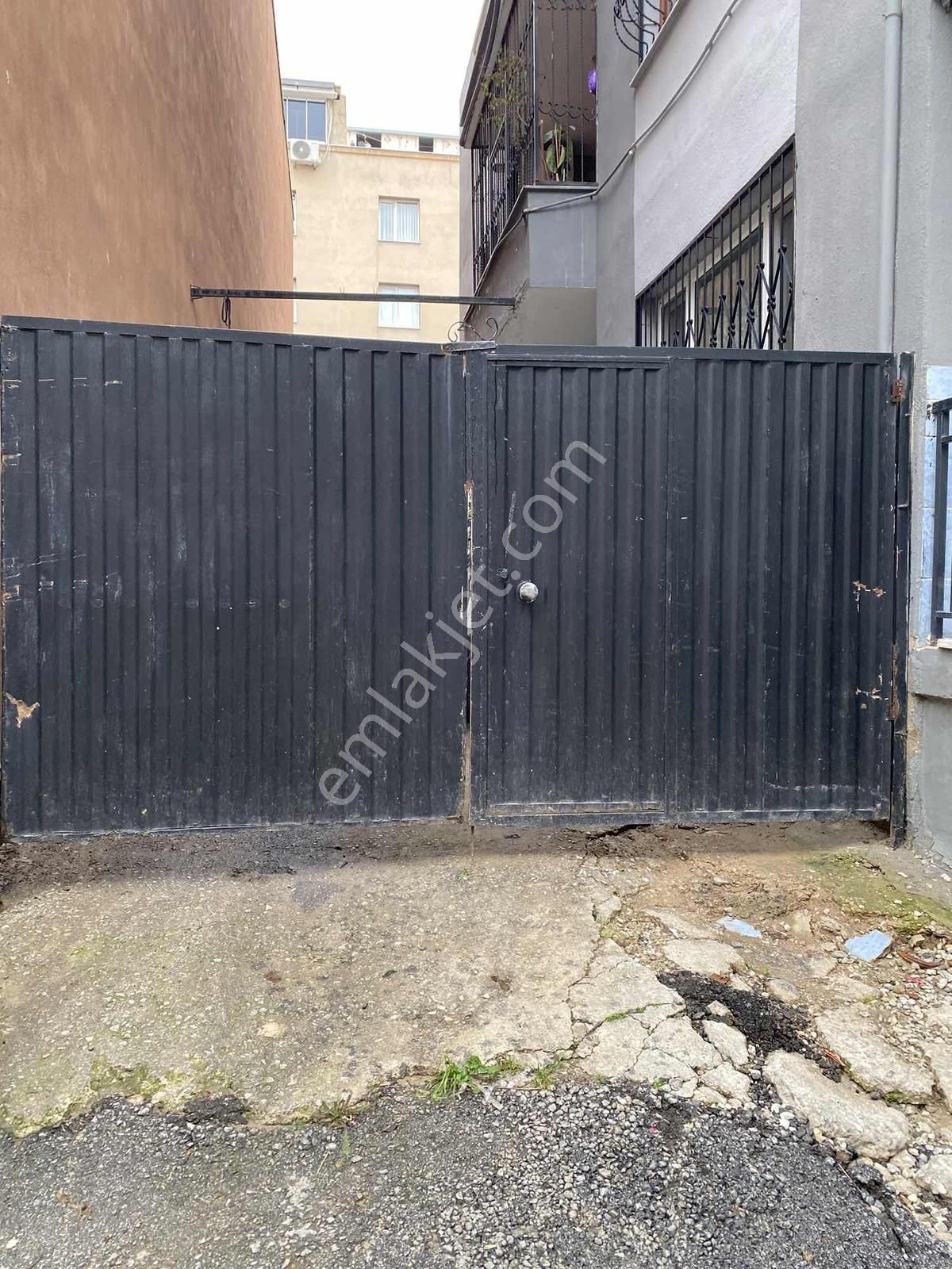 Satılık Çok Geniş 3+1 Merkezi Konum - Görsel 26