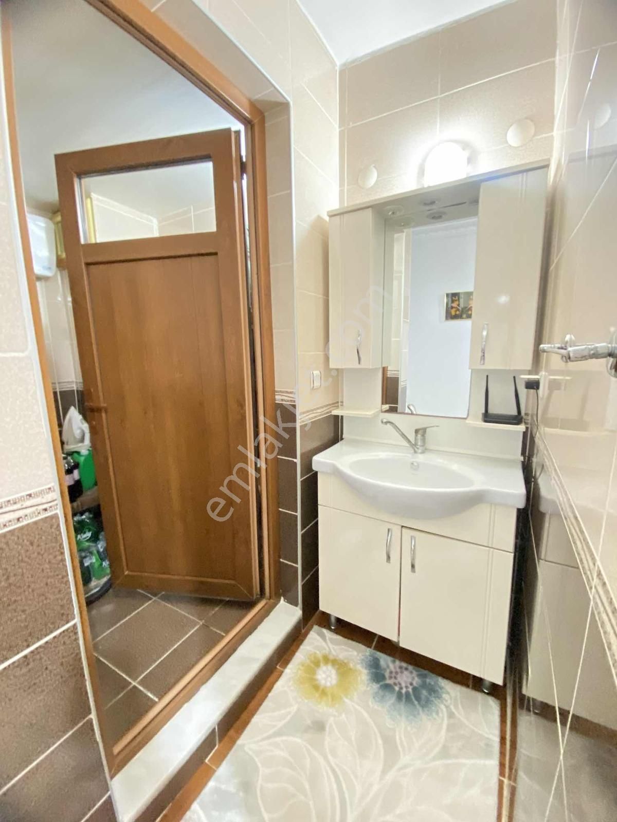 Satılık Çok Geniş 3+1 Merkezi Konum - Görsel 21