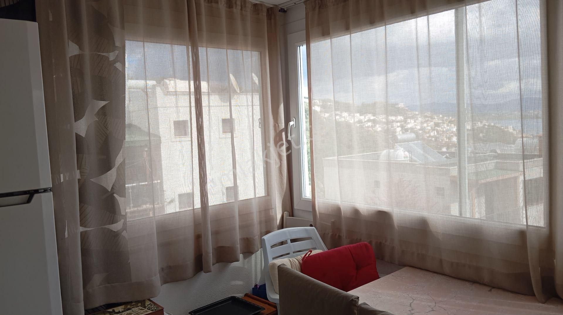 Bodrum Bağla Sanatçılar Sitesi Eşyalı Kiralık 1+1 Üst Kat Daire - Görsel 9