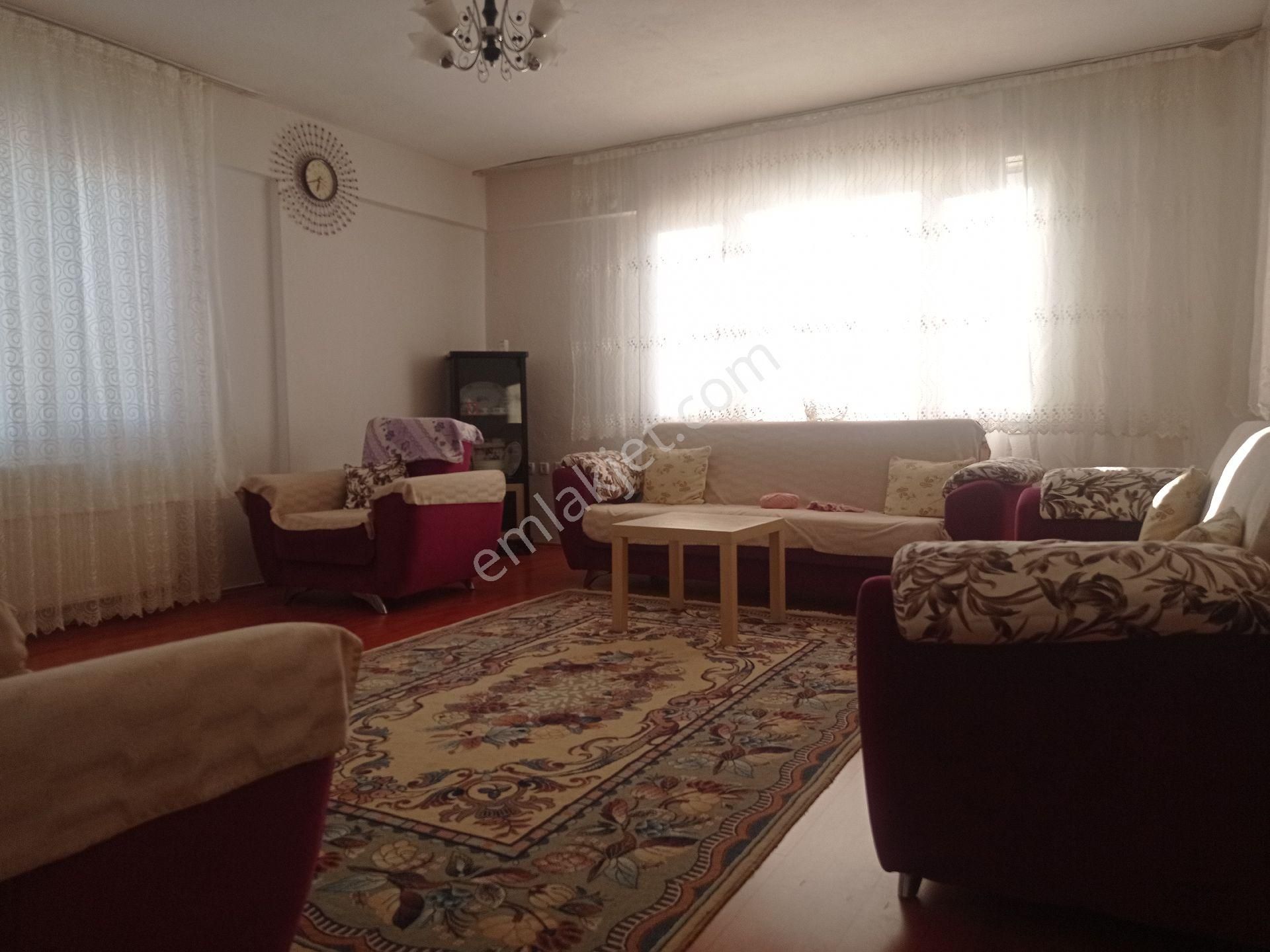 Ayrancılarda Ana Yol Yakını Geniş Ve Ferah 3+1 135m2 Daire - Görsel 3