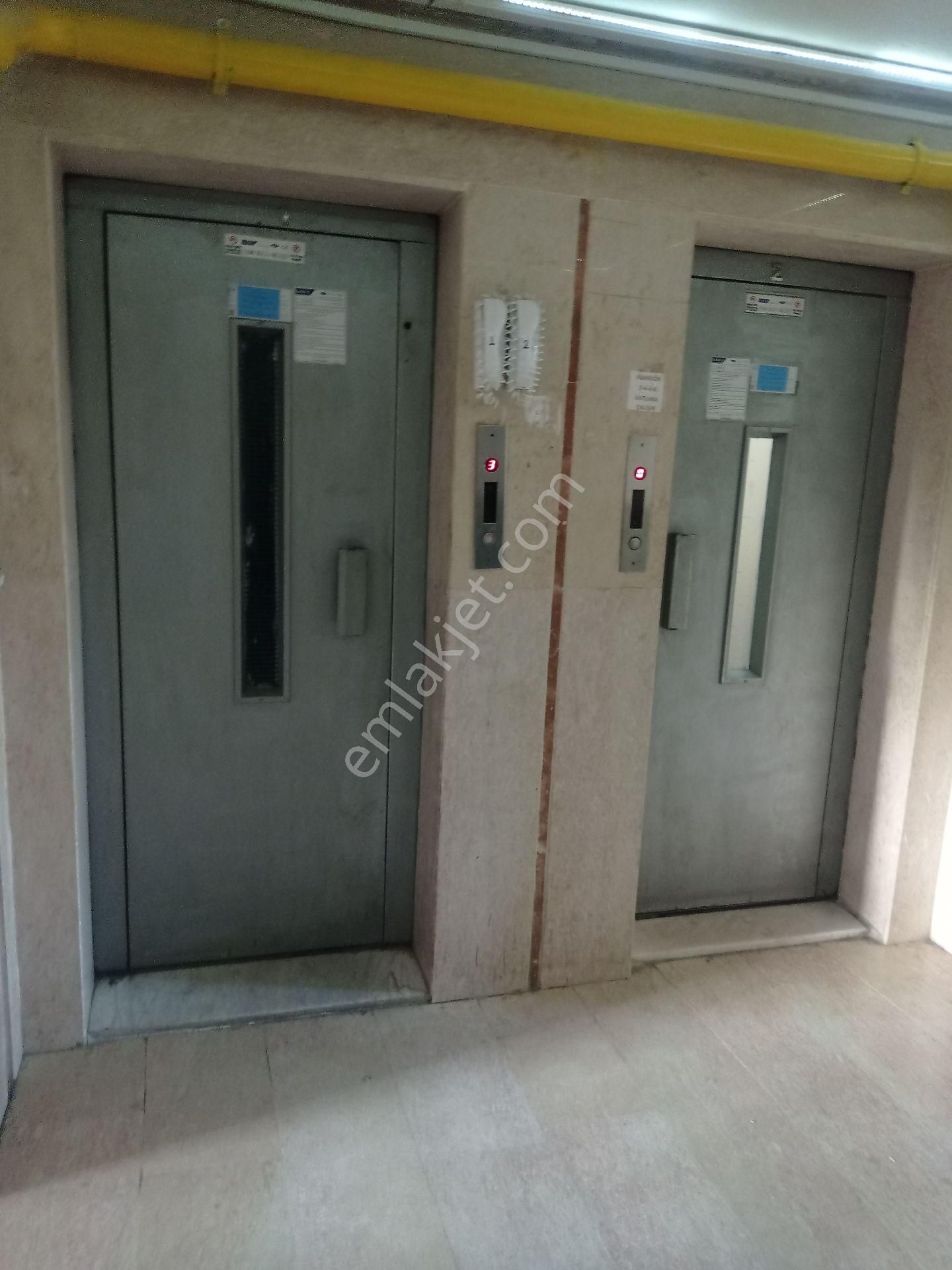 Ayrancılarda Ana Yol Yakını Geniş Ve Ferah 3+1 135m2 Daire - Görsel 20