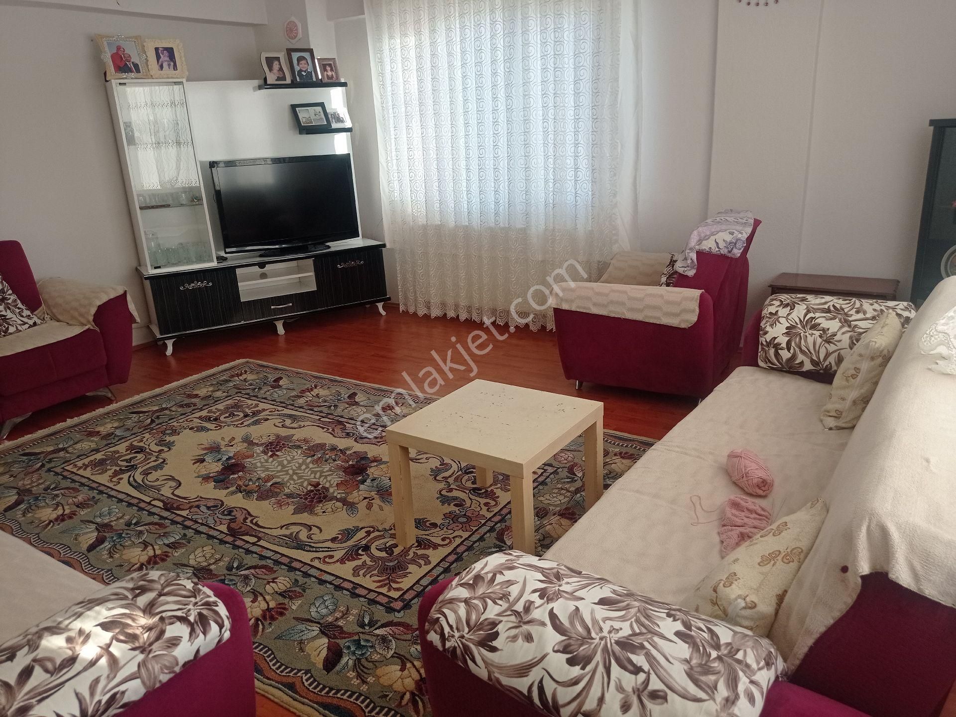 Ayrancılarda Ana Yol Yakını Geniş Ve Ferah 3+1 135m2 Daire - Görsel 2