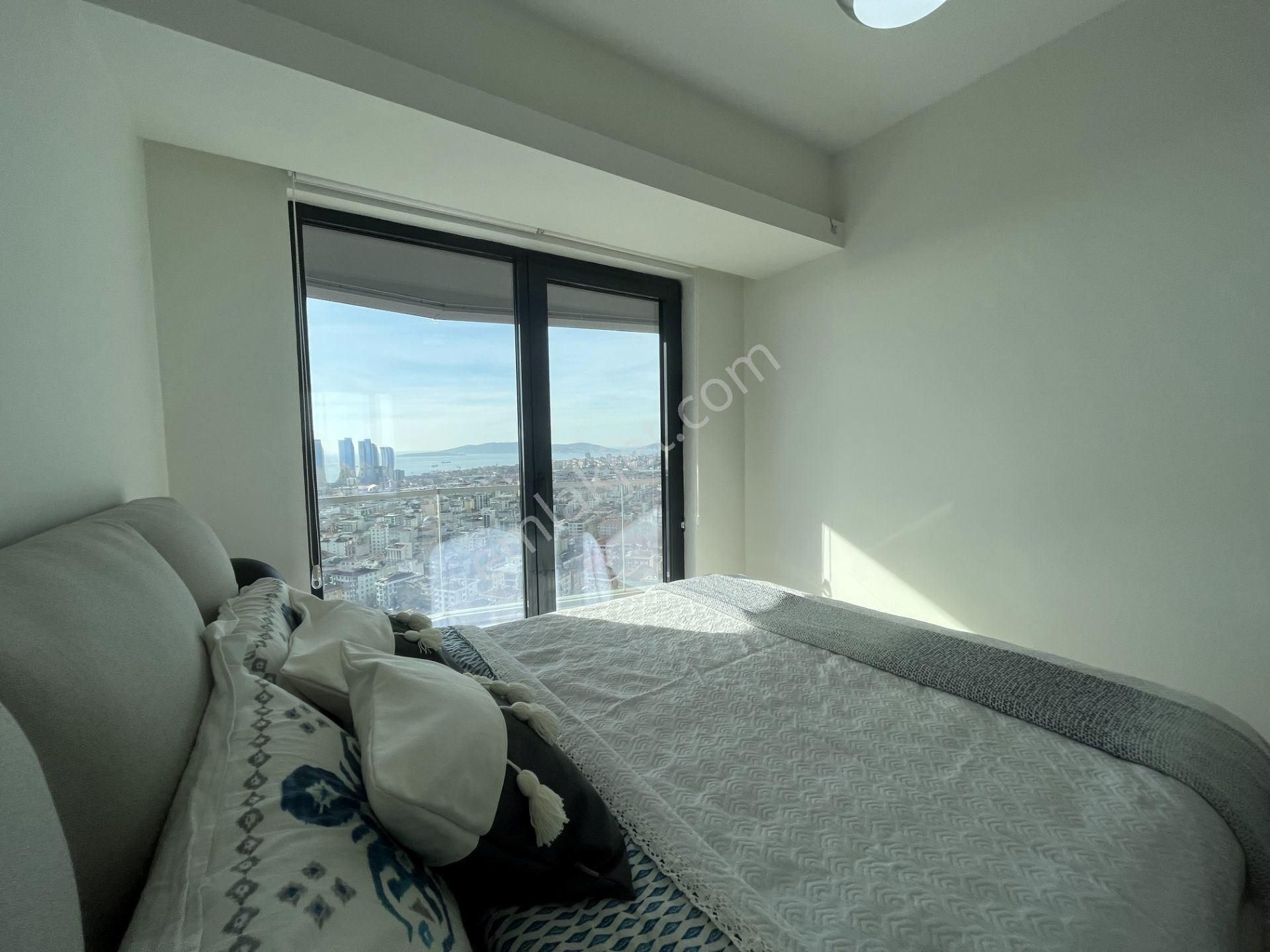 Metroya Komşu Daire Kartal'da Tüm Odalar Ve Balkondan Deniz & Adalar Manzaralı Kiralık 2+1 Daire - Görsel 19