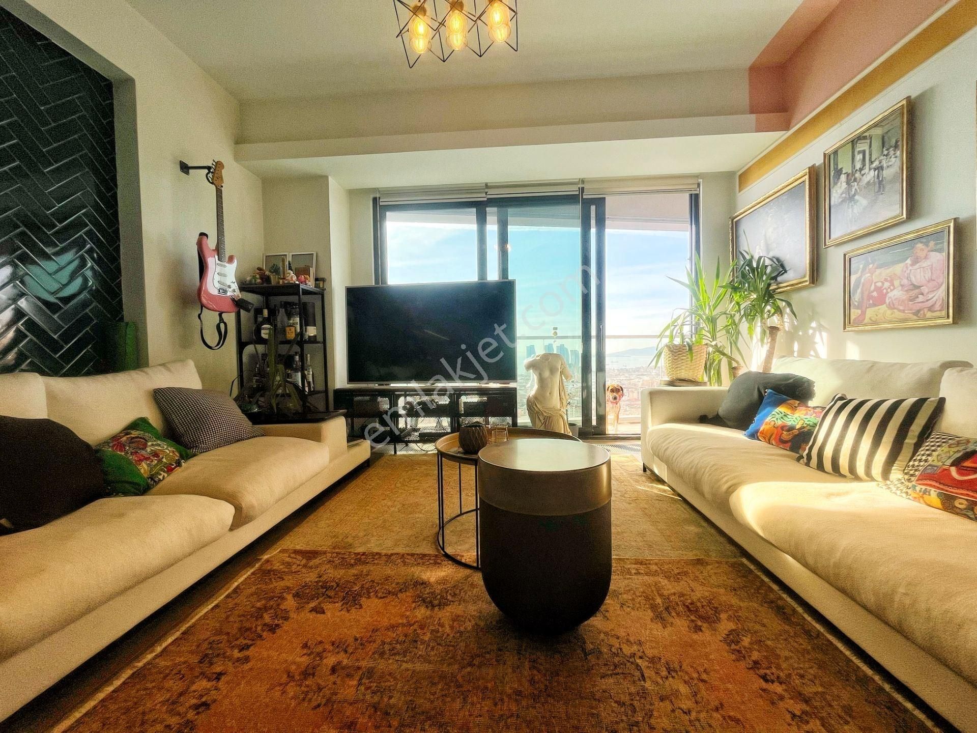 Metroya Komşu Daire Kartal'da Tüm Odalar Ve Balkondan Deniz & Adalar Manzaralı Kiralık 2+1 Daire - Görsel 4