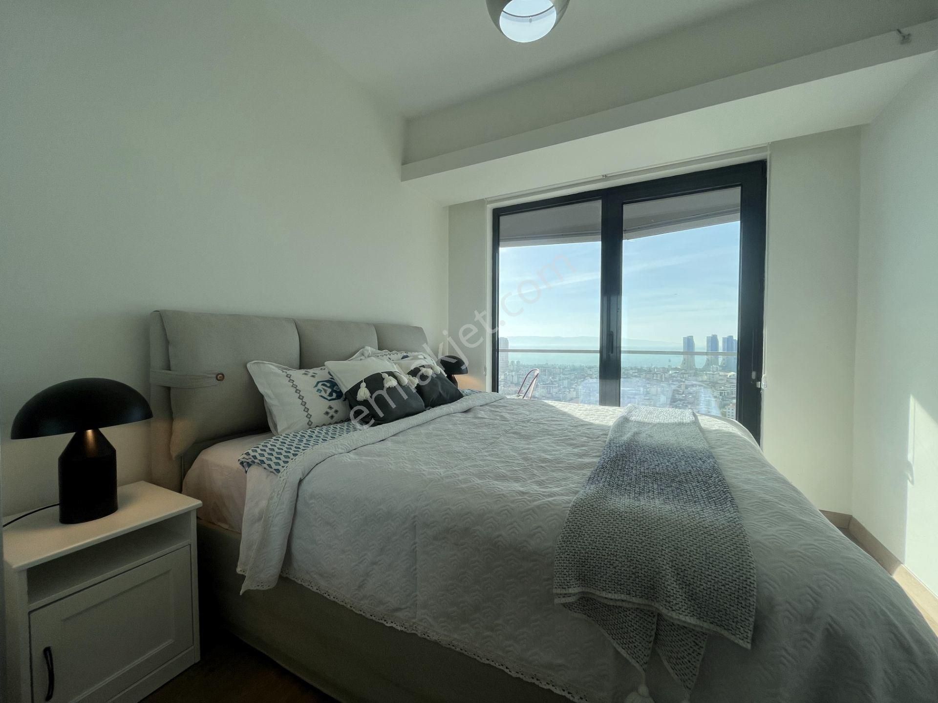 Metroya Komşu Daire Kartal'da Tüm Odalar Ve Balkondan Deniz & Adalar Manzaralı Kiralık 2+1 Daire - Görsel 18