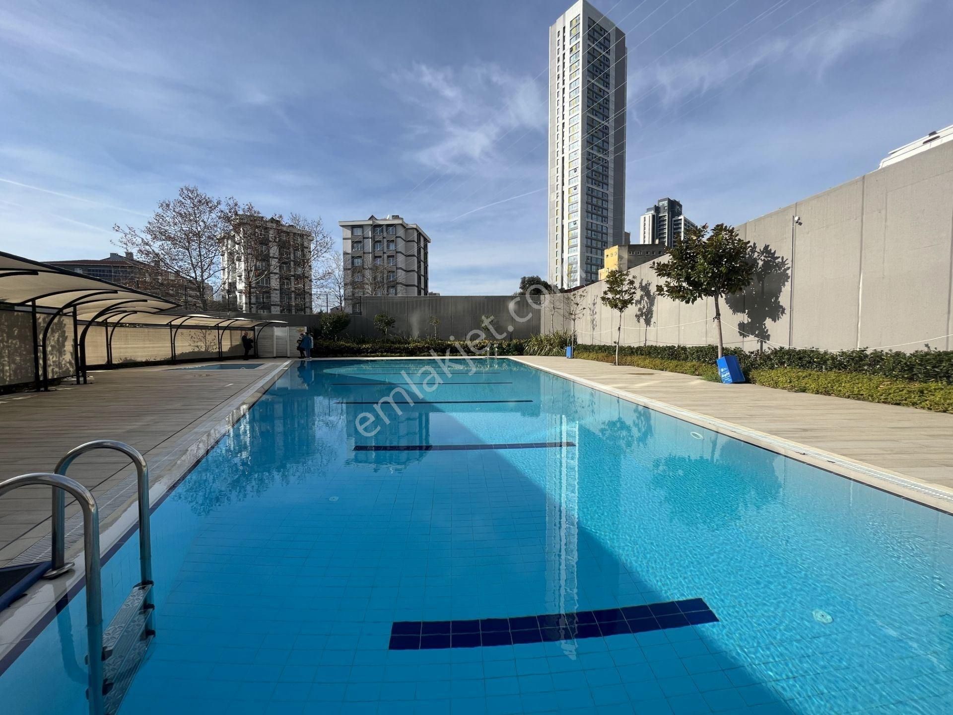 Metroya Komşu Daire Kartal'da Tüm Odalar Ve Balkondan Deniz & Adalar Manzaralı Kiralık 2+1 Daire - Görsel 21