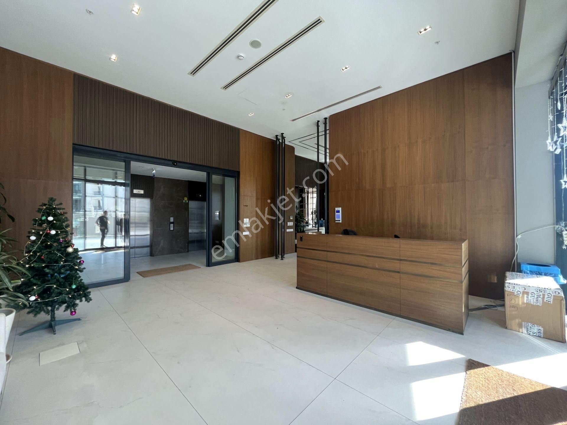 Metroya Komşu Daire Kartal'da Tüm Odalar Ve Balkondan Deniz & Adalar Manzaralı Kiralık 2+1 Daire - Görsel 25