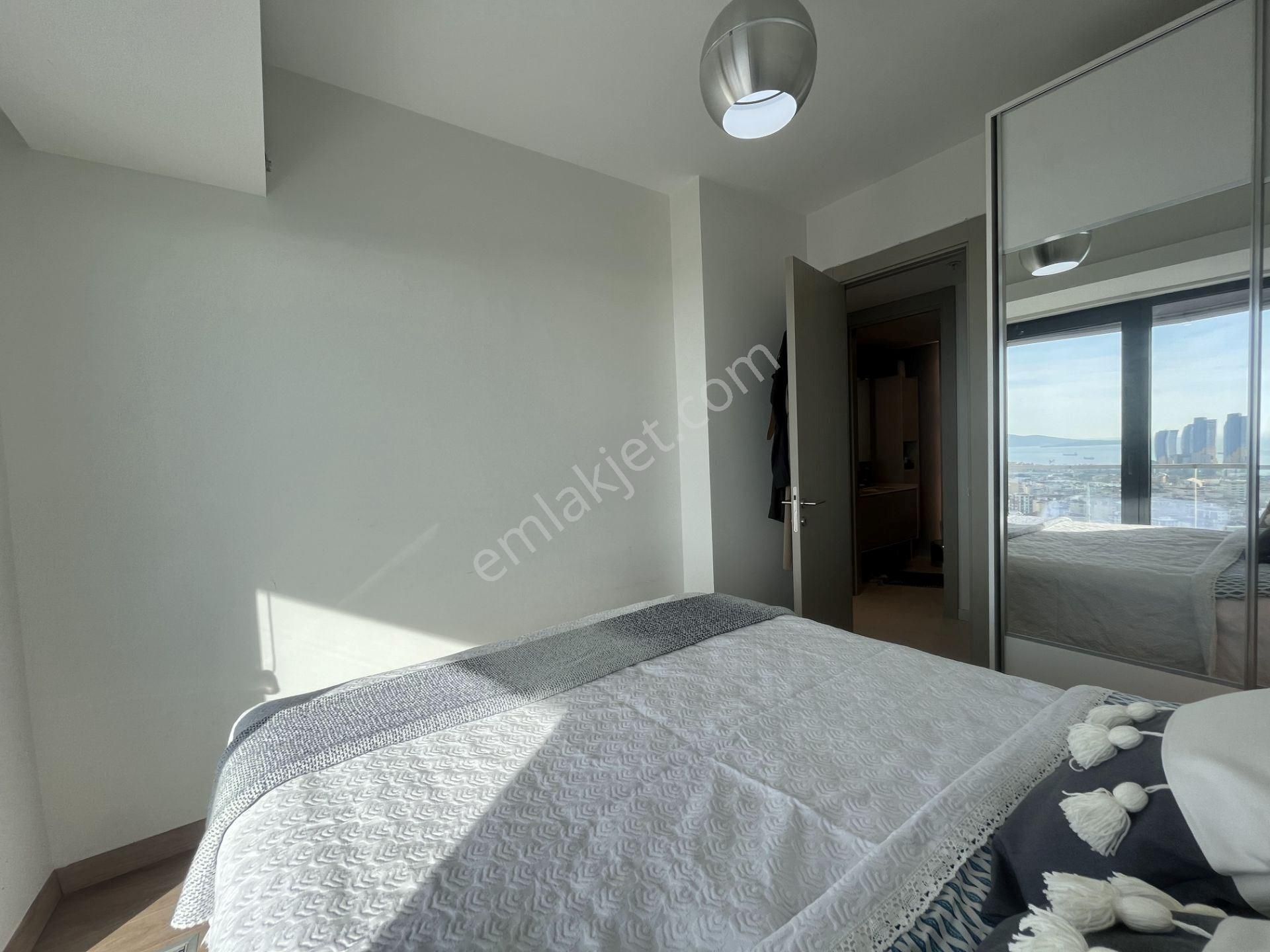 Metroya Komşu Daire Kartal'da Tüm Odalar Ve Balkondan Deniz & Adalar Manzaralı Kiralık 2+1 Daire - Görsel 20