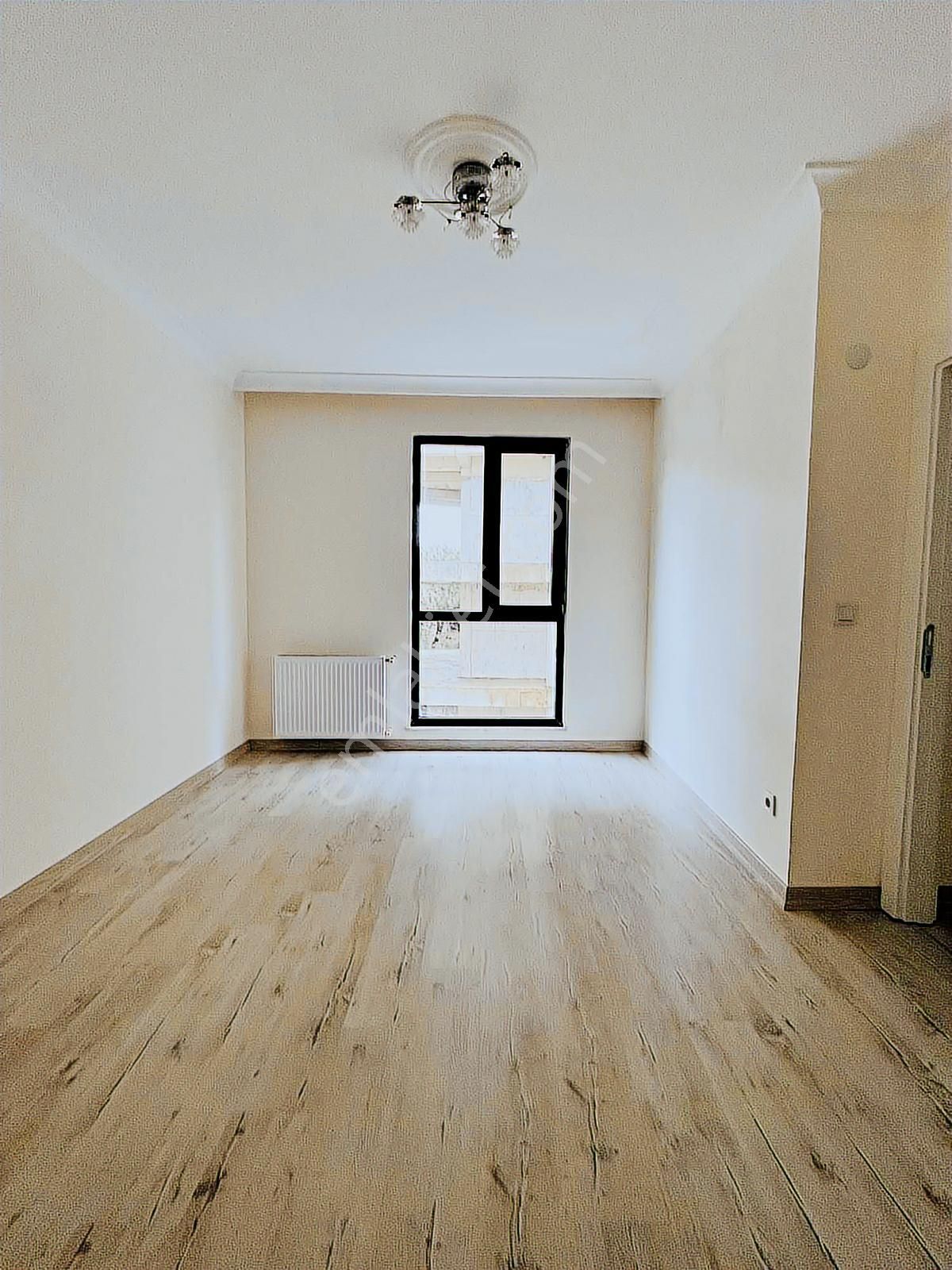 Çekmeköy Defnedalı Sitesinde Satılık Ayrı Mutfaklı 1+1 Arakat - Görsel 6