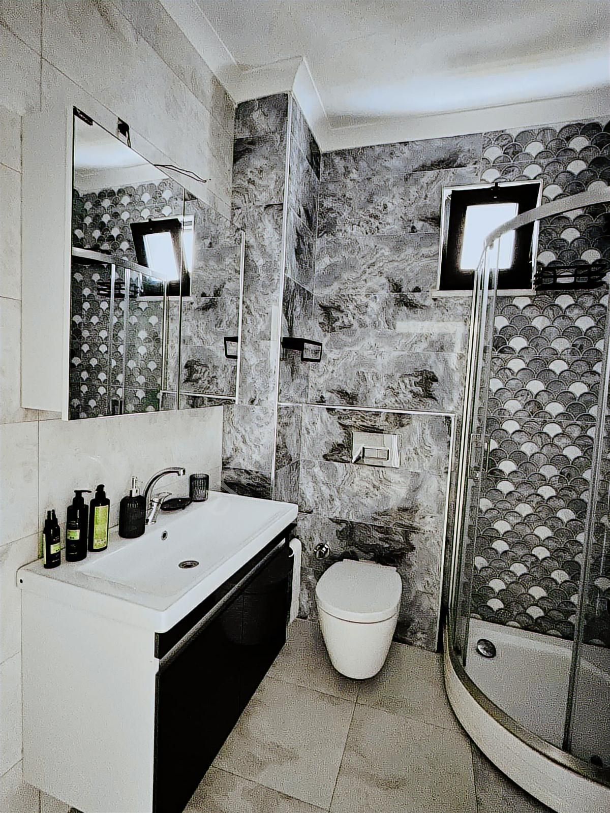 Çekmeköy Defnedalı Sitesinde Satılık Ayrı Mutfaklı 1+1 Arakat - Görsel 11