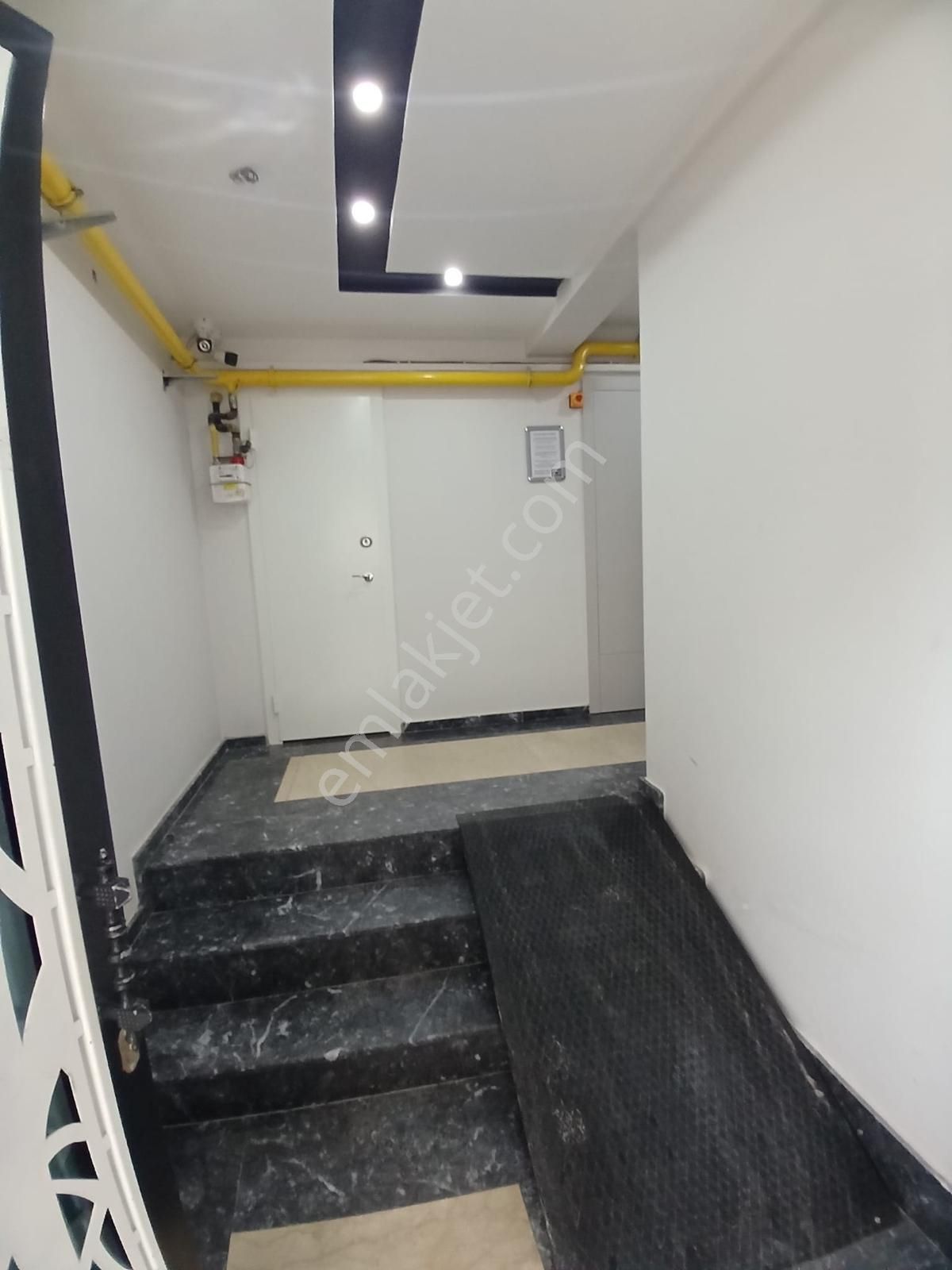 Binax Bakırçay Gayrimenku Kira Garantili 1+1 Üni Yakını Daire - Görsel 12