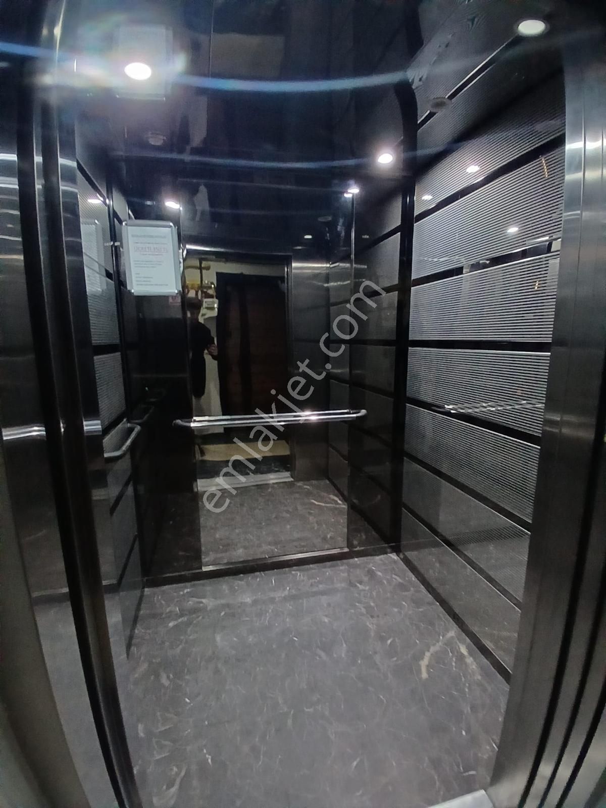 Binax Bakırçay Gayrimenku Kira Garantili 1+1 Üni Yakını Daire - Görsel 13