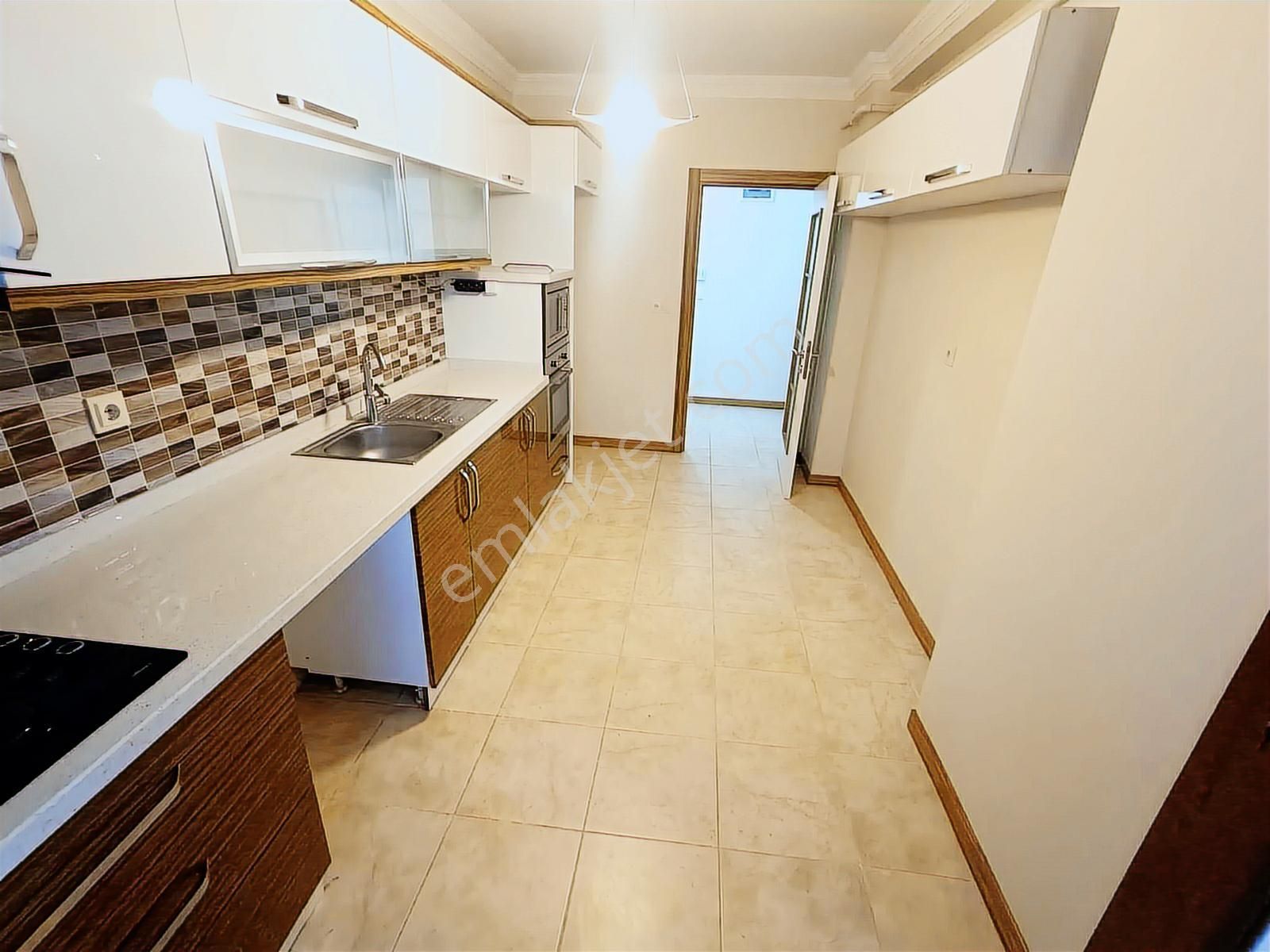 Ali Paşa Mah. Kapalı Salı Pazarına Yakın 3+1 Satılık Lüx Daire - Görsel 28