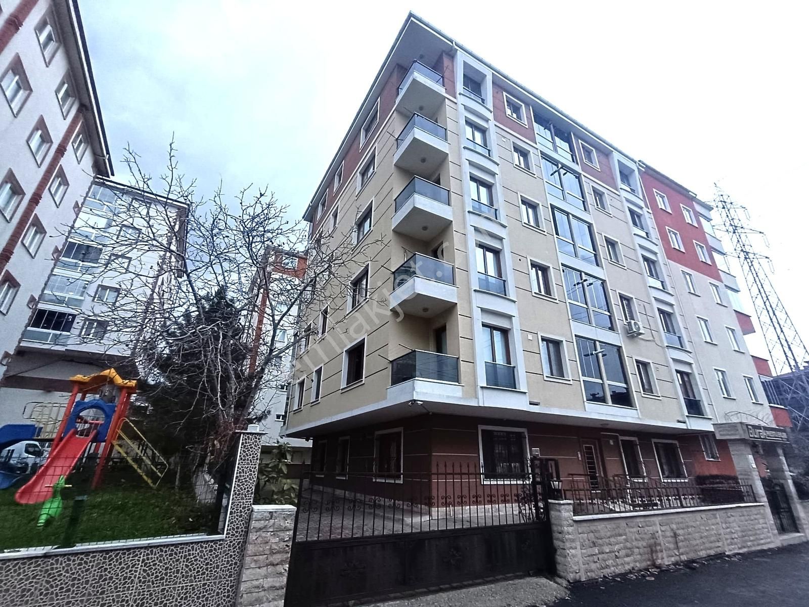 Ali Paşa Mah. Kapalı Salı Pazarına Yakın 3+1 Satılık Lüx Daire - Görsel 19