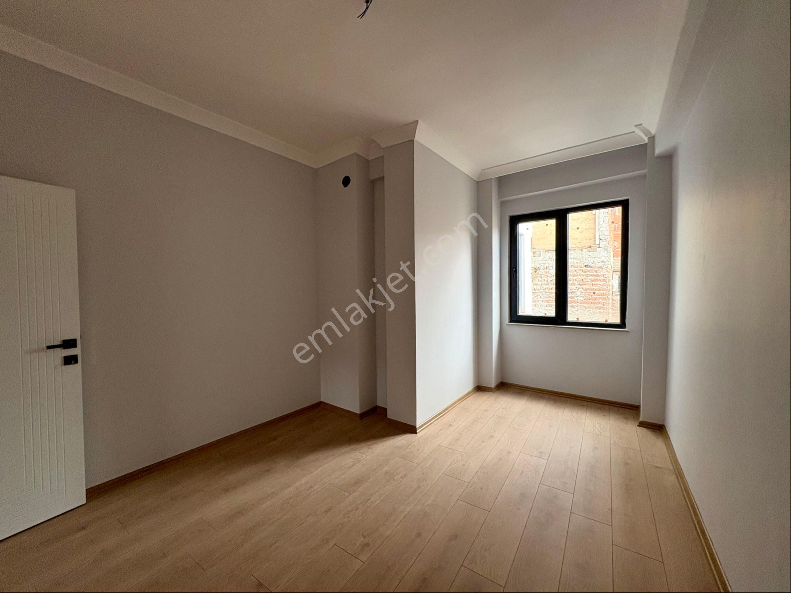 C21 Loca’dan Çarşı, Atatürk Parkı Yürüme Mesafesi Kiralık 1+1 - Görsel 5