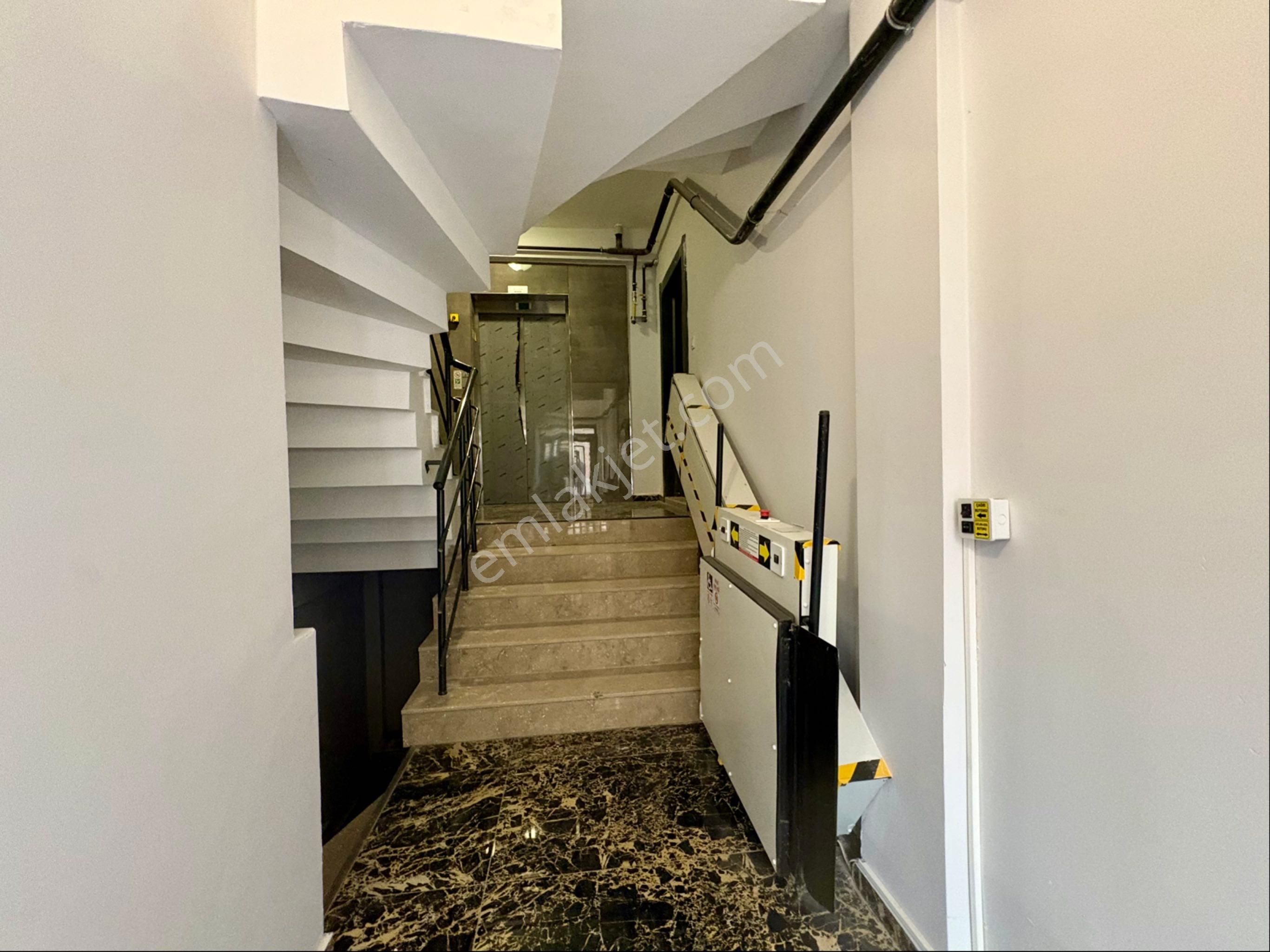C21 Loca’dan Çarşı, Atatürk Parkı Yürüme Mesafesi Kiralık 1+1 - Görsel 9