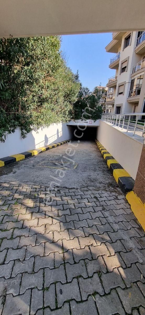 Bornova Evka 3 De Site İçinde Kiralık 4+1 - Görsel 30