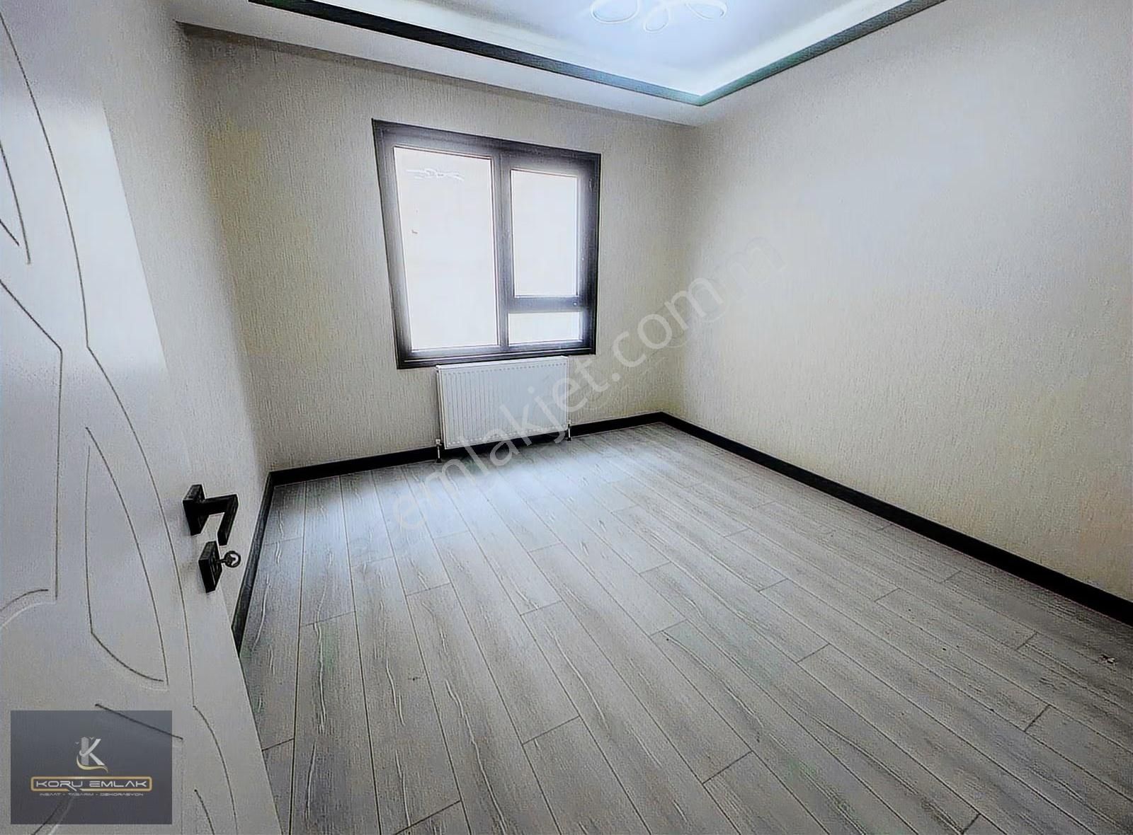 Yenimahalle'de Mimari Detaylarıyla Fark Yaratan Ultra Lüks Daire - Görsel 31