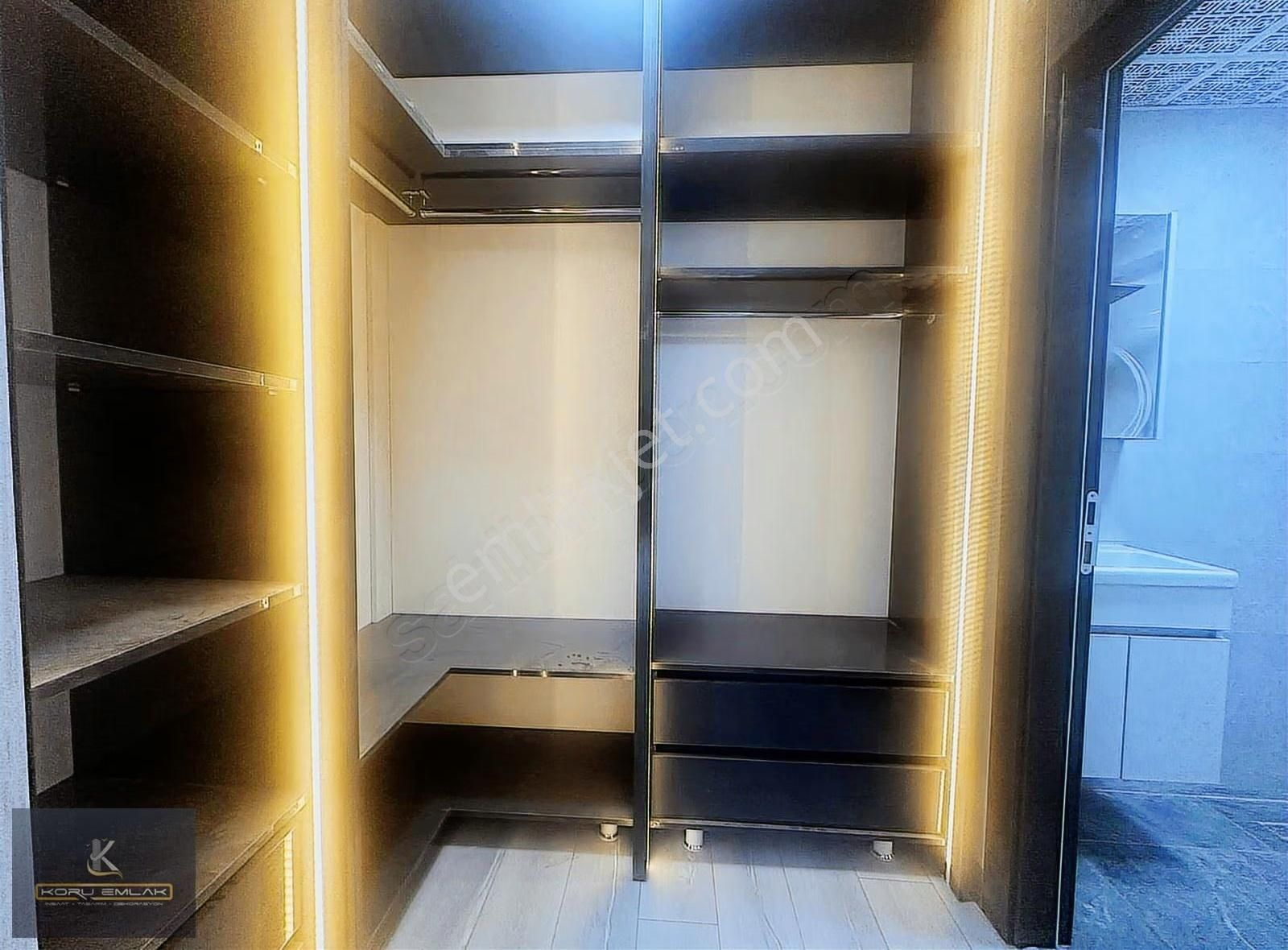 Yenimahalle'de Mimari Detaylarıyla Fark Yaratan Ultra Lüks Daire - Görsel 19