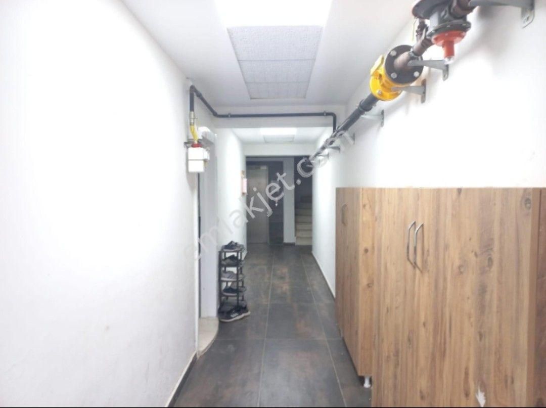 Sınırsız Kredi Otopark Asansör Doğalgazlı Üçlü Ankastre Set Cam Balkon Ön Cephe Ara Kat 1+1 Daire - Görsel 20