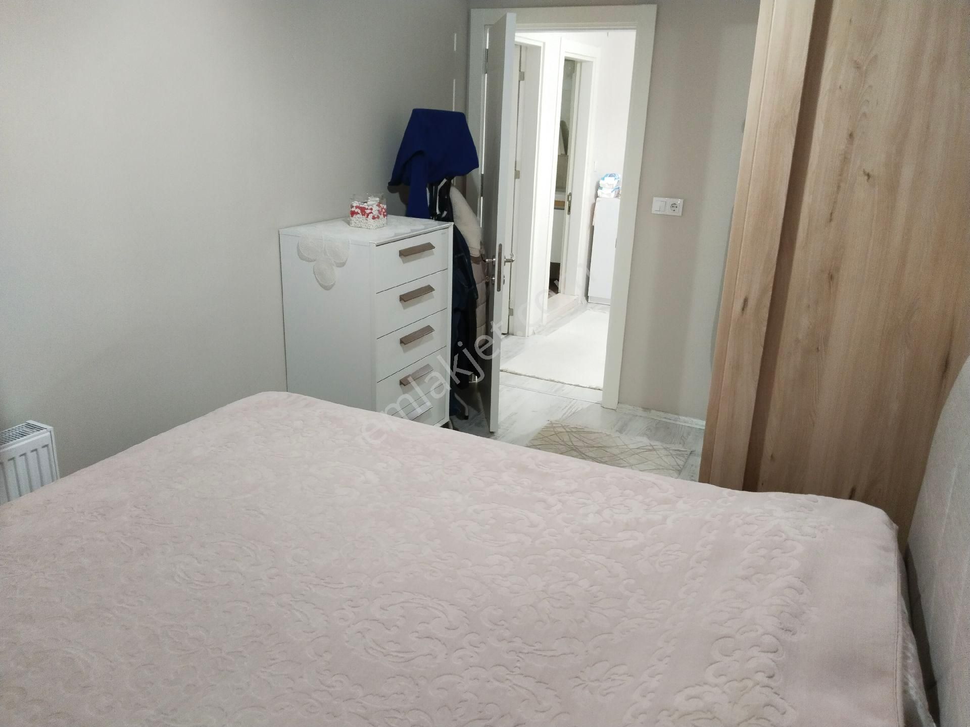 Sınırsız Kredi Otopark Asansör Doğalgazlı Üçlü Ankastre Set Cam Balkon Ön Cephe Ara Kat 1+1 Daire - Görsel 15
