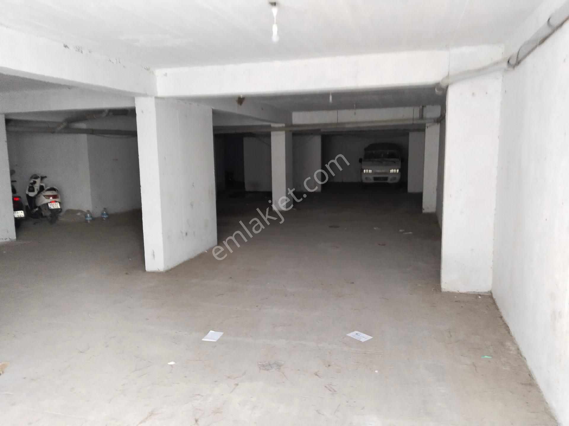 Sınırsız Kredi Otopark Asansör Doğalgazlı Üçlü Ankastre Set Cam Balkon Ön Cephe Ara Kat 1+1 Daire - Görsel 25