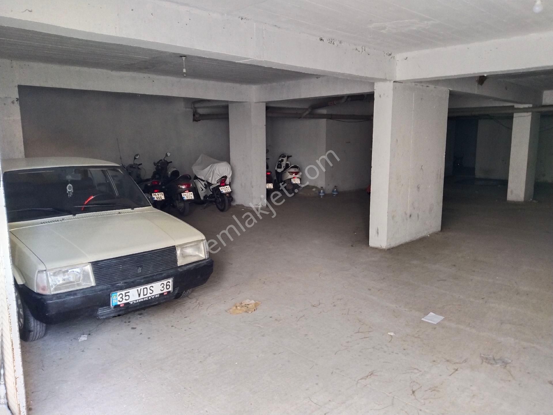 Sınırsız Kredi Otopark Asansör Doğalgazlı Üçlü Ankastre Set Cam Balkon Ön Cephe Ara Kat 1+1 Daire - Görsel 26