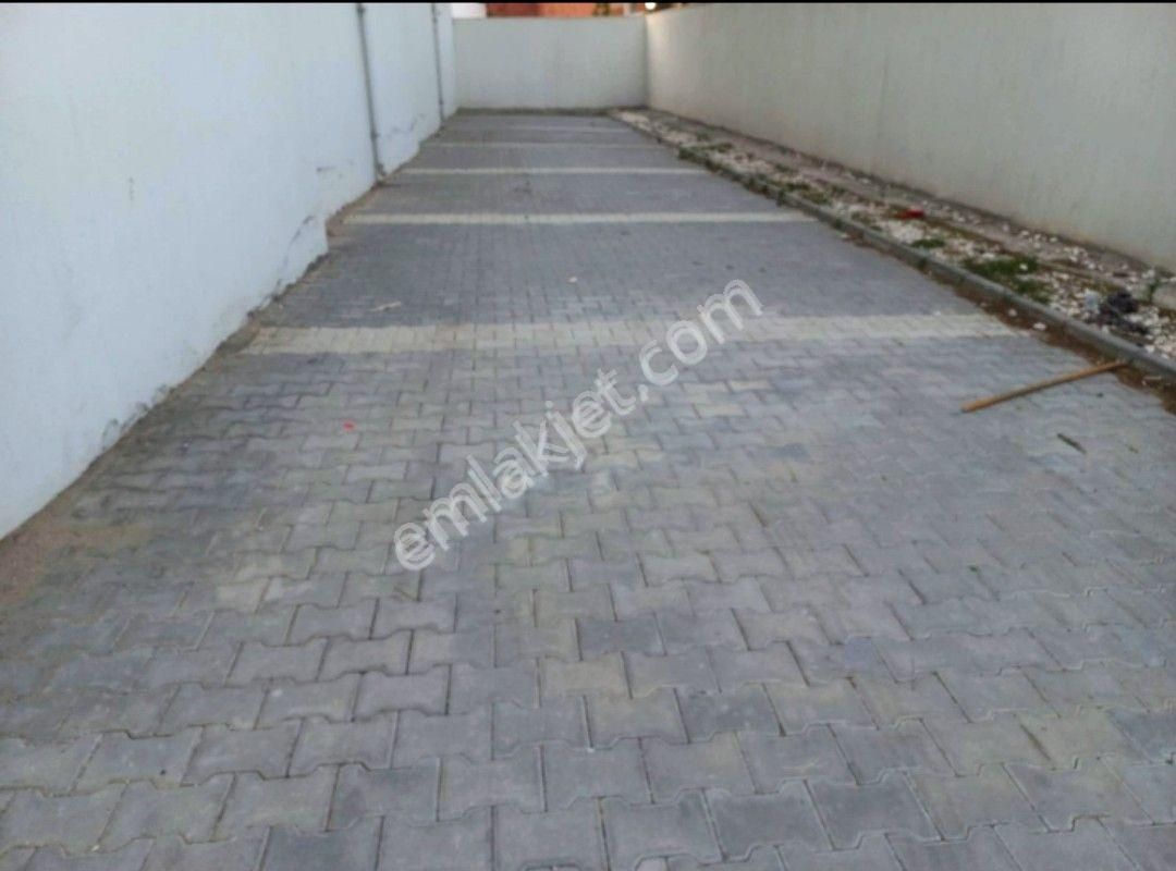Sınırsız Kredi Otopark Asansör Doğalgazlı Üçlü Ankastre Set Cam Balkon Ön Cephe Ara Kat 1+1 Daire - Görsel 22