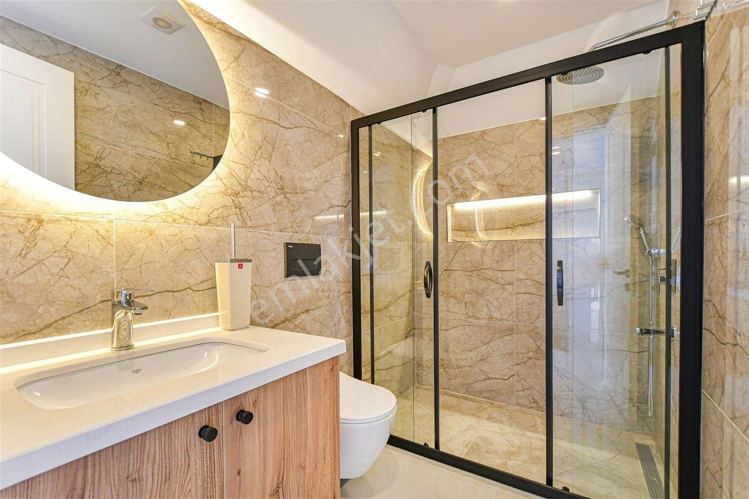 Alanya Oba’nın En Prestijli Sitesinde, Full Donanımlı 3+1 Seçkin Daire - Görsel 28