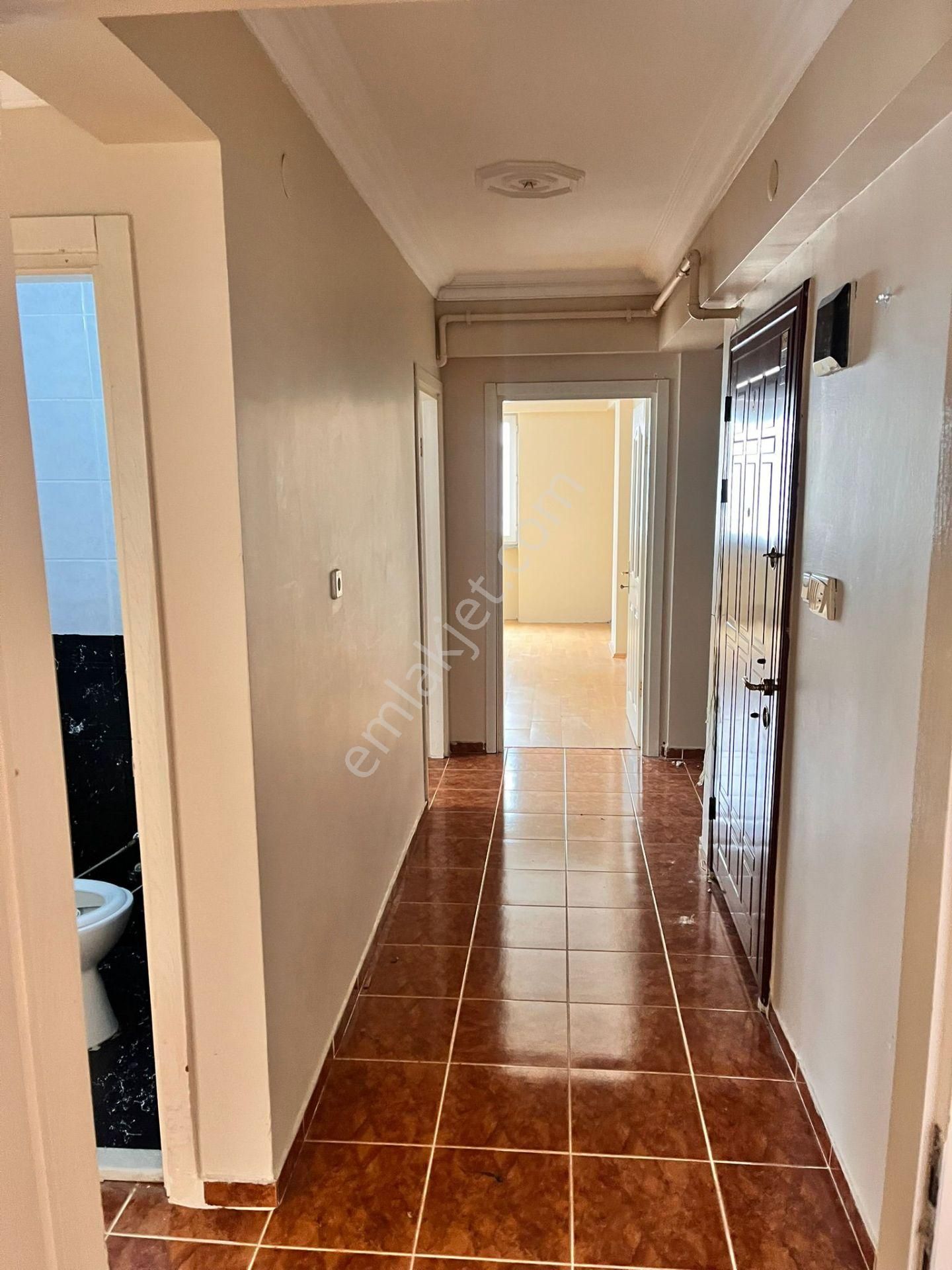 Bahçelievler Soğanlı'da Kiralık 2+1 90 M2 Geniş Daire Fırsatı - Görsel 24
