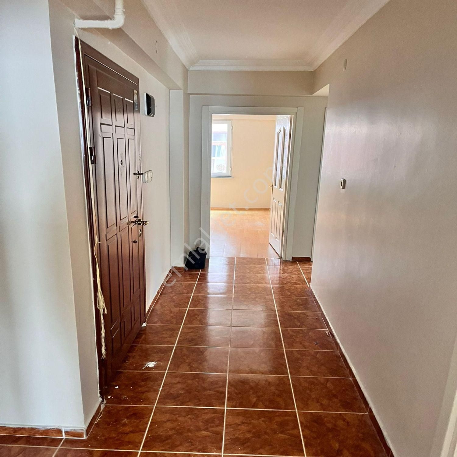 Bahçelievler Soğanlı'da Kiralık 2+1 90 M2 Geniş Daire Fırsatı - Görsel 22