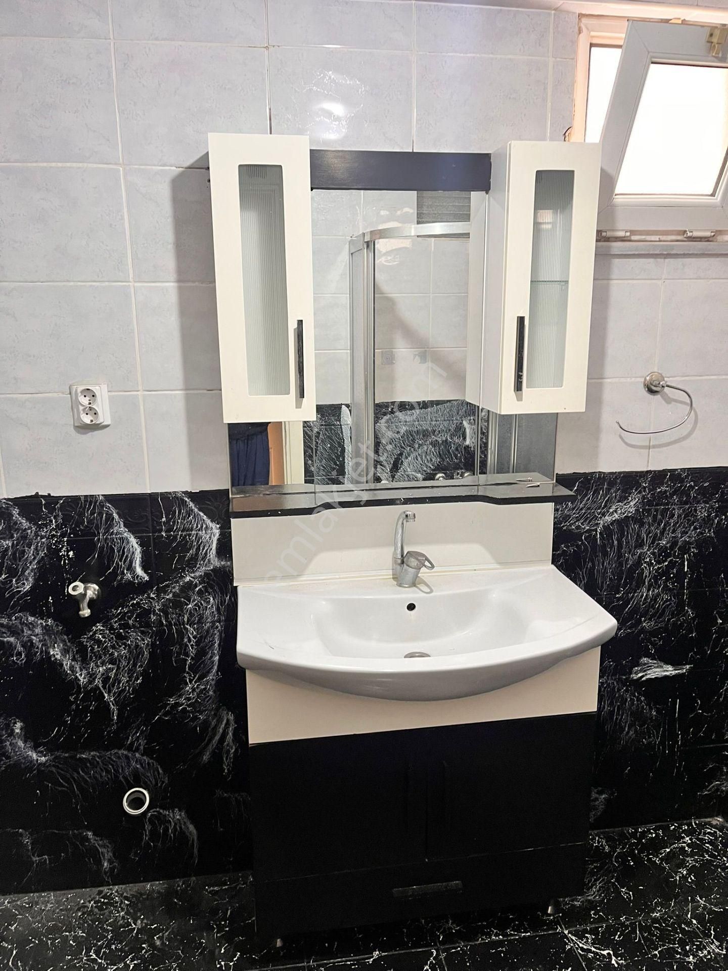 Bahçelievler Soğanlı'da Kiralık 2+1 90 M2 Geniş Daire Fırsatı - Görsel 5