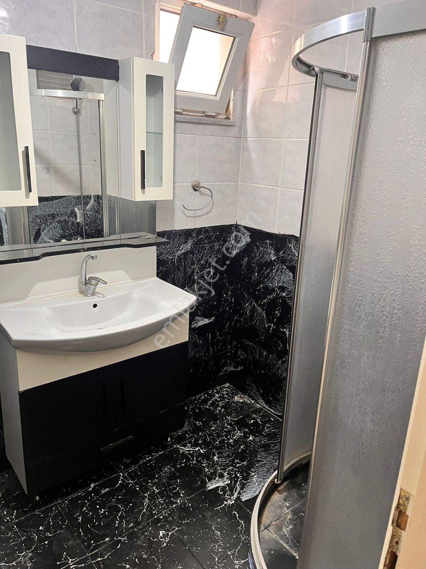 Bahçelievler Soğanlı'da Kiralık 2+1 90 M2 Geniş Daire Fırsatı - Görsel 20