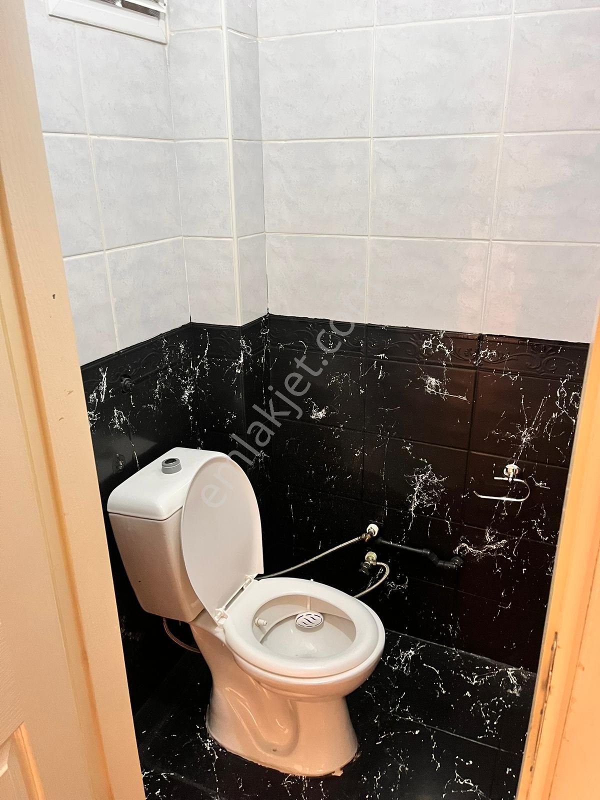 Bahçelievler Soğanlı'da Kiralık 2+1 90 M2 Geniş Daire Fırsatı - Görsel 19