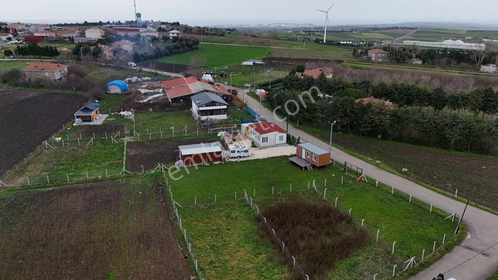 Silivri Kadıköyde Köy İçi Mükemmel Konum Köşe Parsel İmara Sınır - Görsel 6
