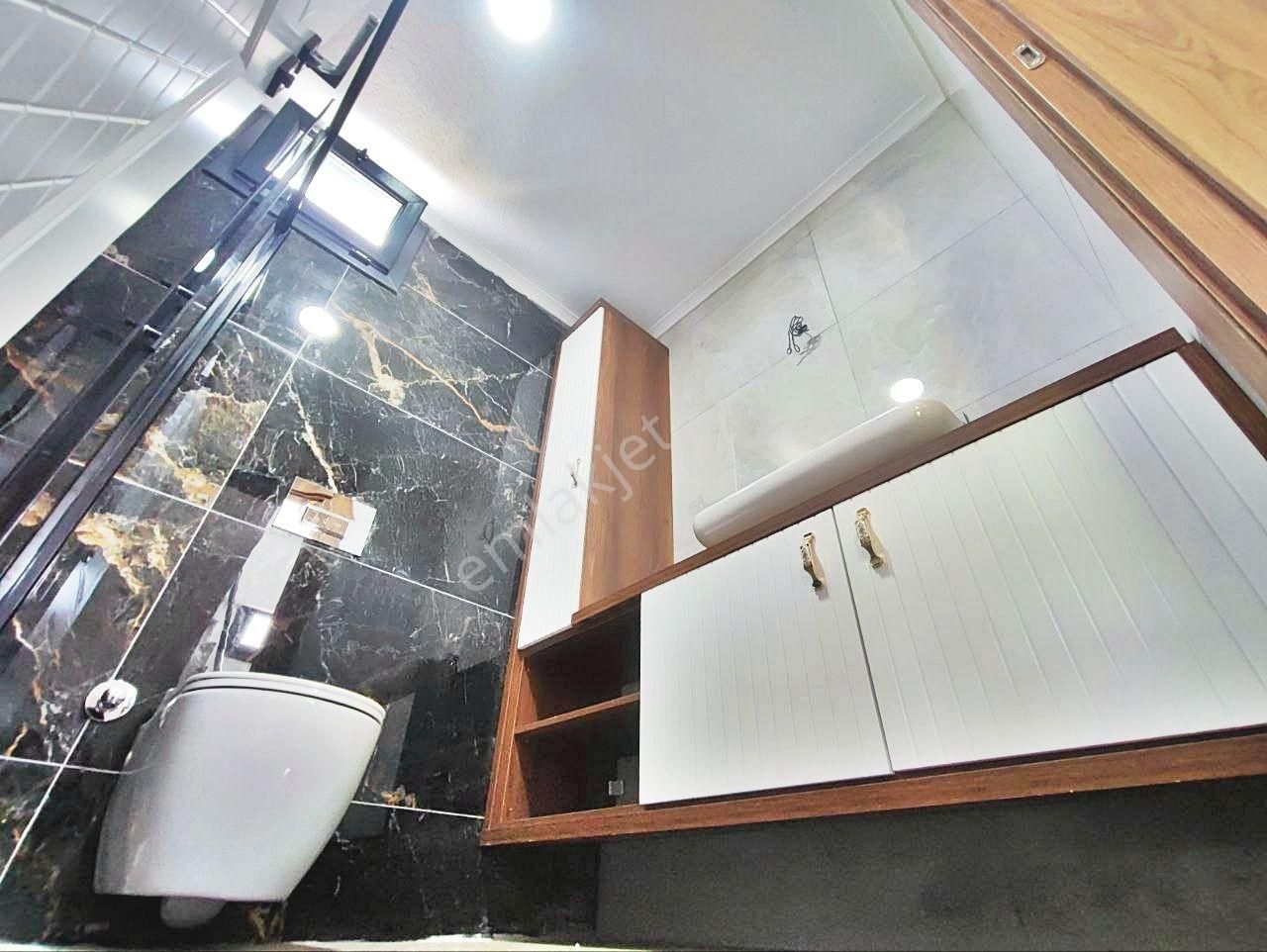 Aygül'den Güre'de Eşsiz Kaliteye Sahip Site İçinde Otoparklı Bahçeli Tam Müstakil 3+1 Satılık Villa - Görsel 28