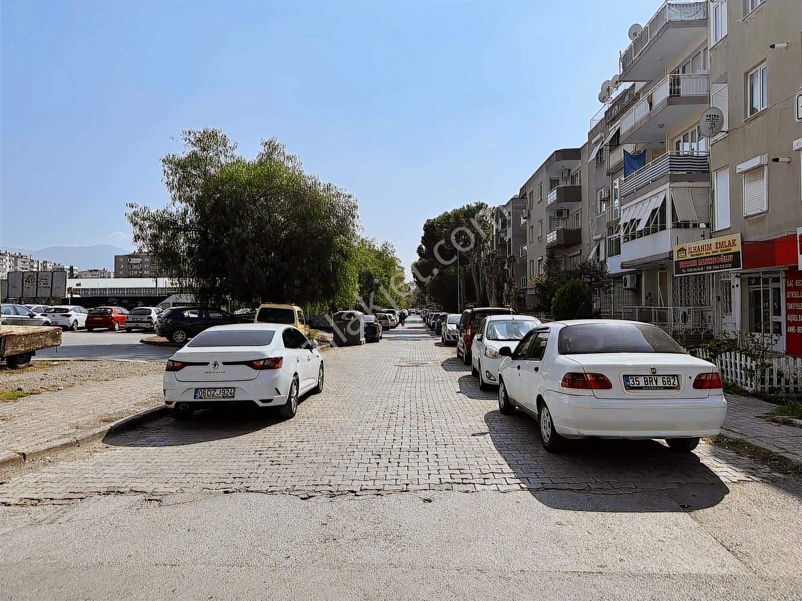 Önü Çok Açık Ferah 2+1 Satılık Daire - Görsel 2